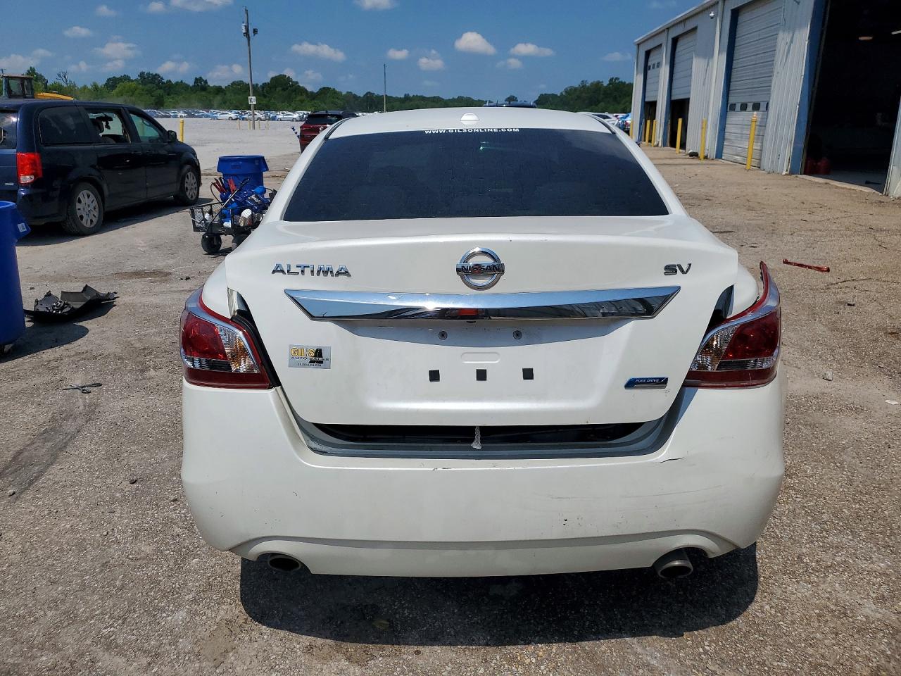2013 Nissan Altima 2.5 White vin: 1N4AL3AP9DN502142