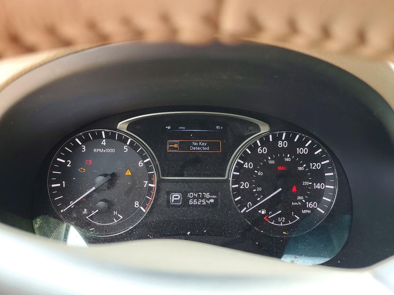 2013 Nissan Altima 2.5 White vin: 1N4AL3AP9DN502142