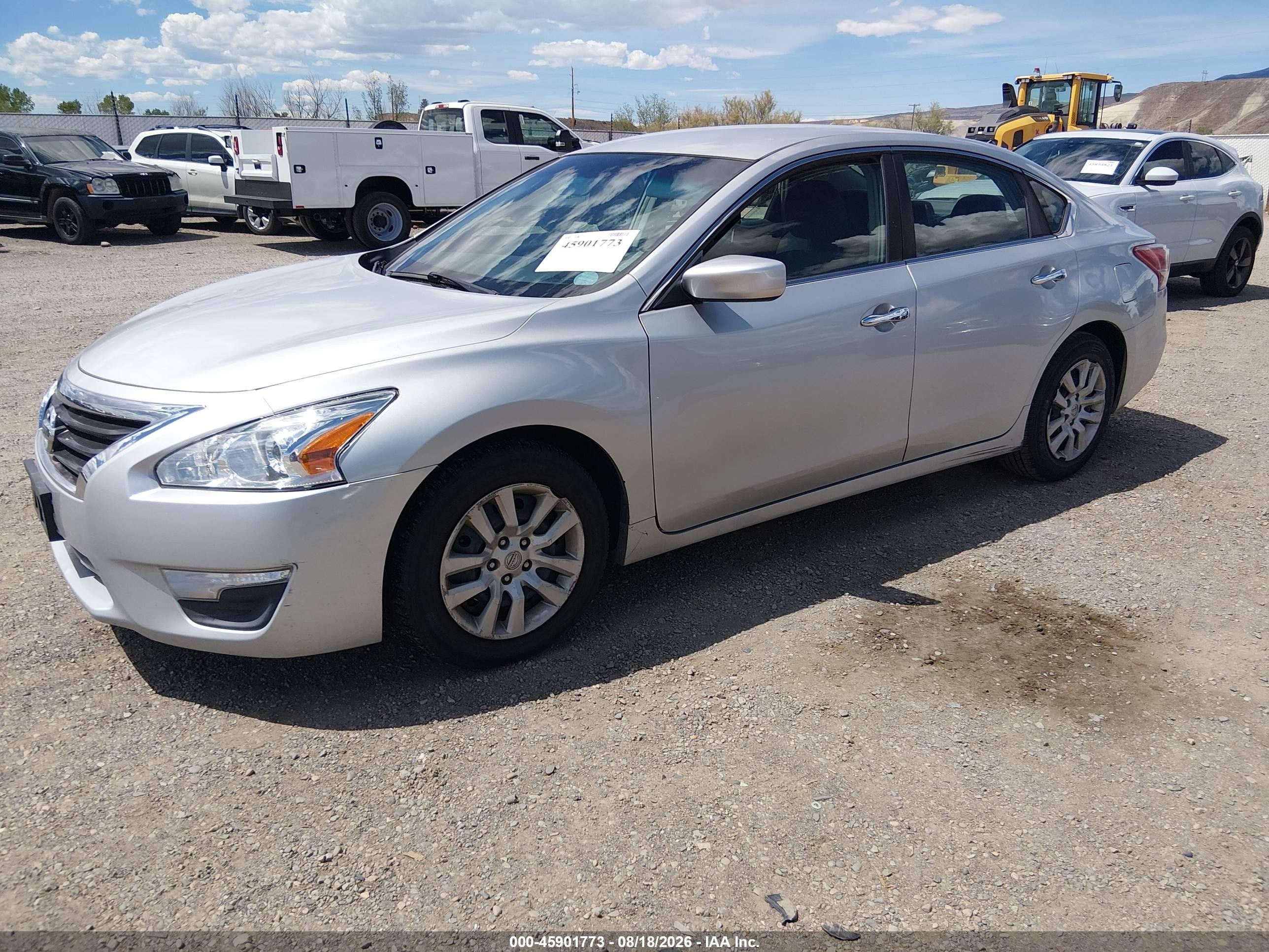 2013 Nissan Altima 2.5 S Серебряный vin: 1N4AL3AP9DN509849
