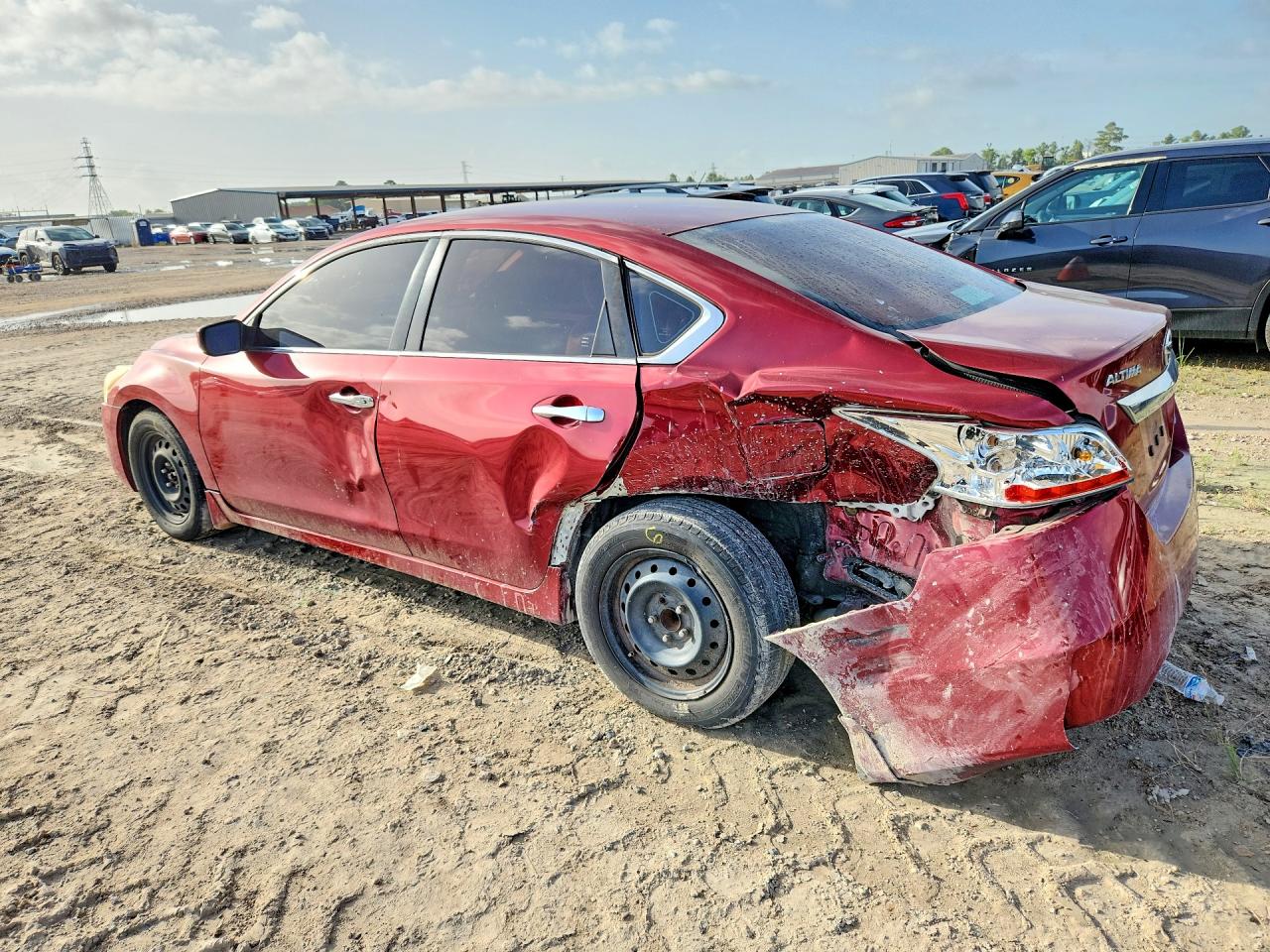 2013 Nissan Altima 2.5 Red vin: 1N4AL3AP9DN514677