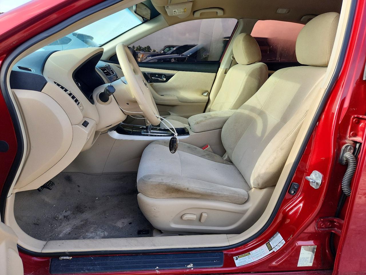 2013 Nissan Altima 2.5 Red vin: 1N4AL3AP9DN514677