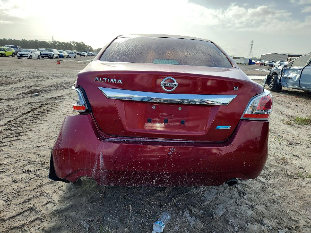2013 Nissan Altima 2.5 Red vin: 1N4AL3AP9DN514677