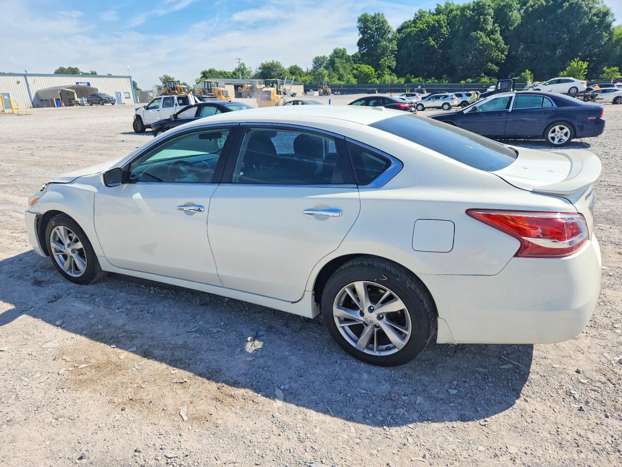 2013 Nissan Altima 2.5 White vin: 1N4AL3AP9DN523220