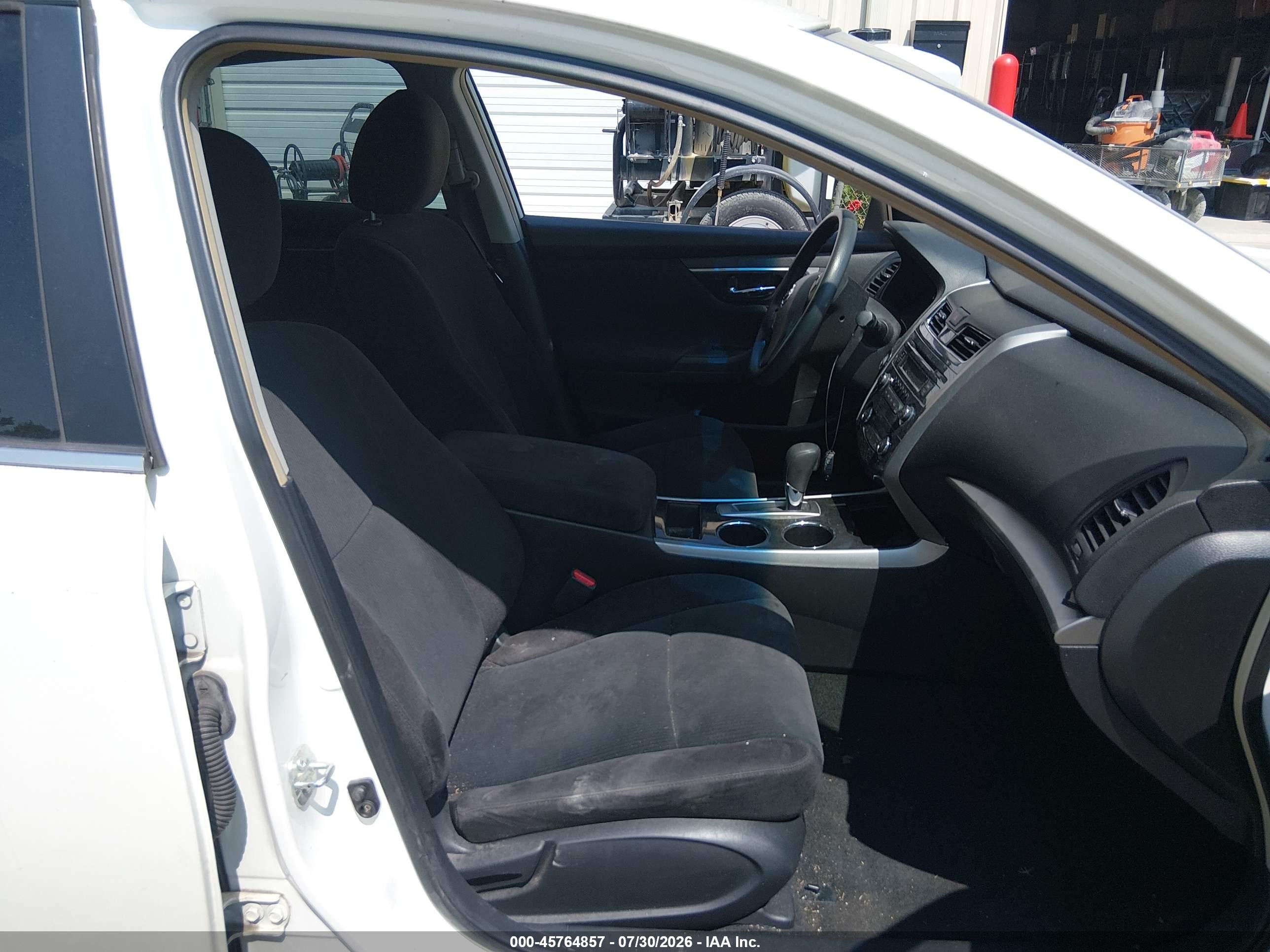 2013 Nissan Altima 2.5 S White vin: 1N4AL3AP9DN523783