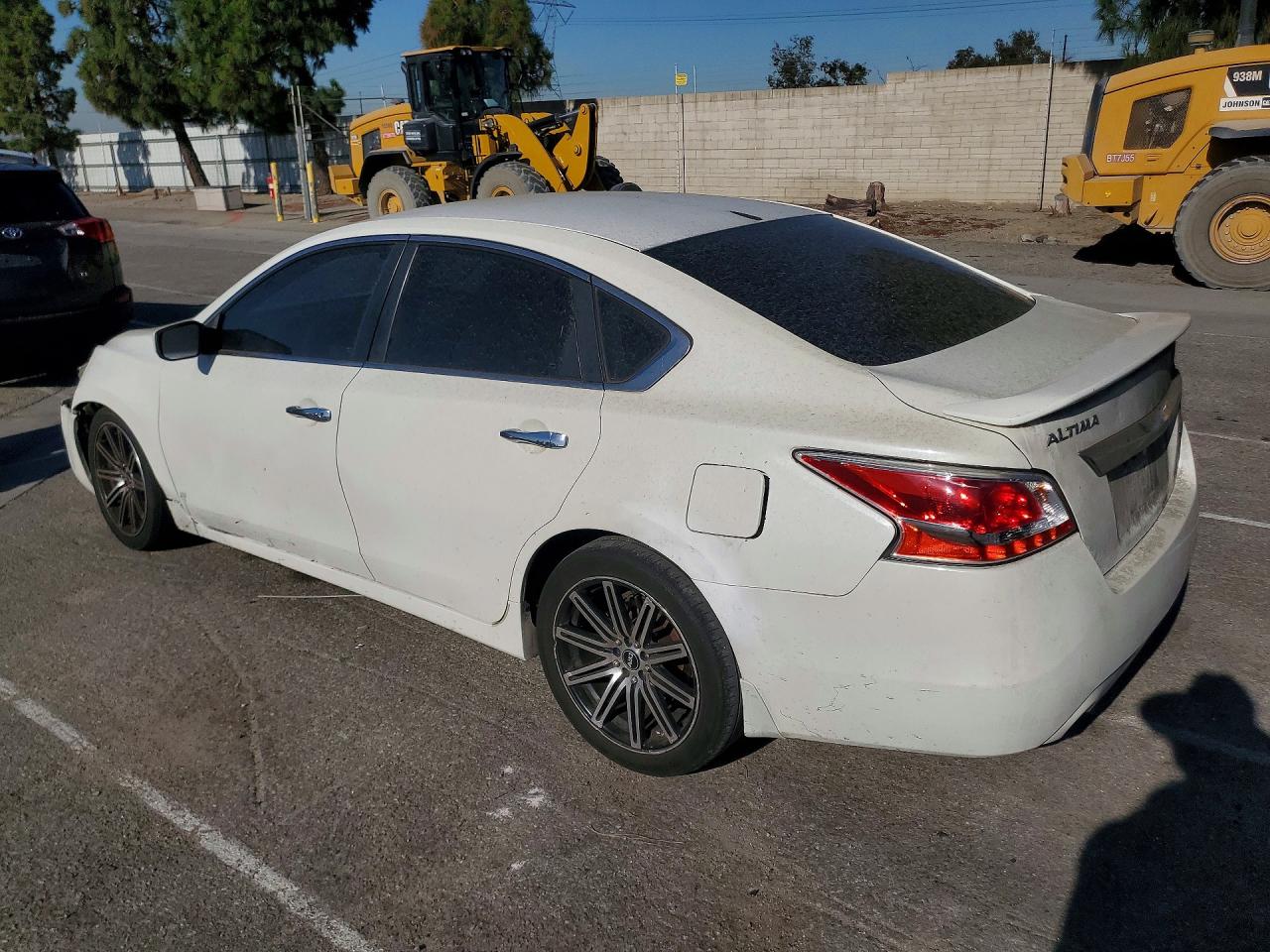 2013 Nissan Altima 2.5 White vin: 1N4AL3AP9DN523959