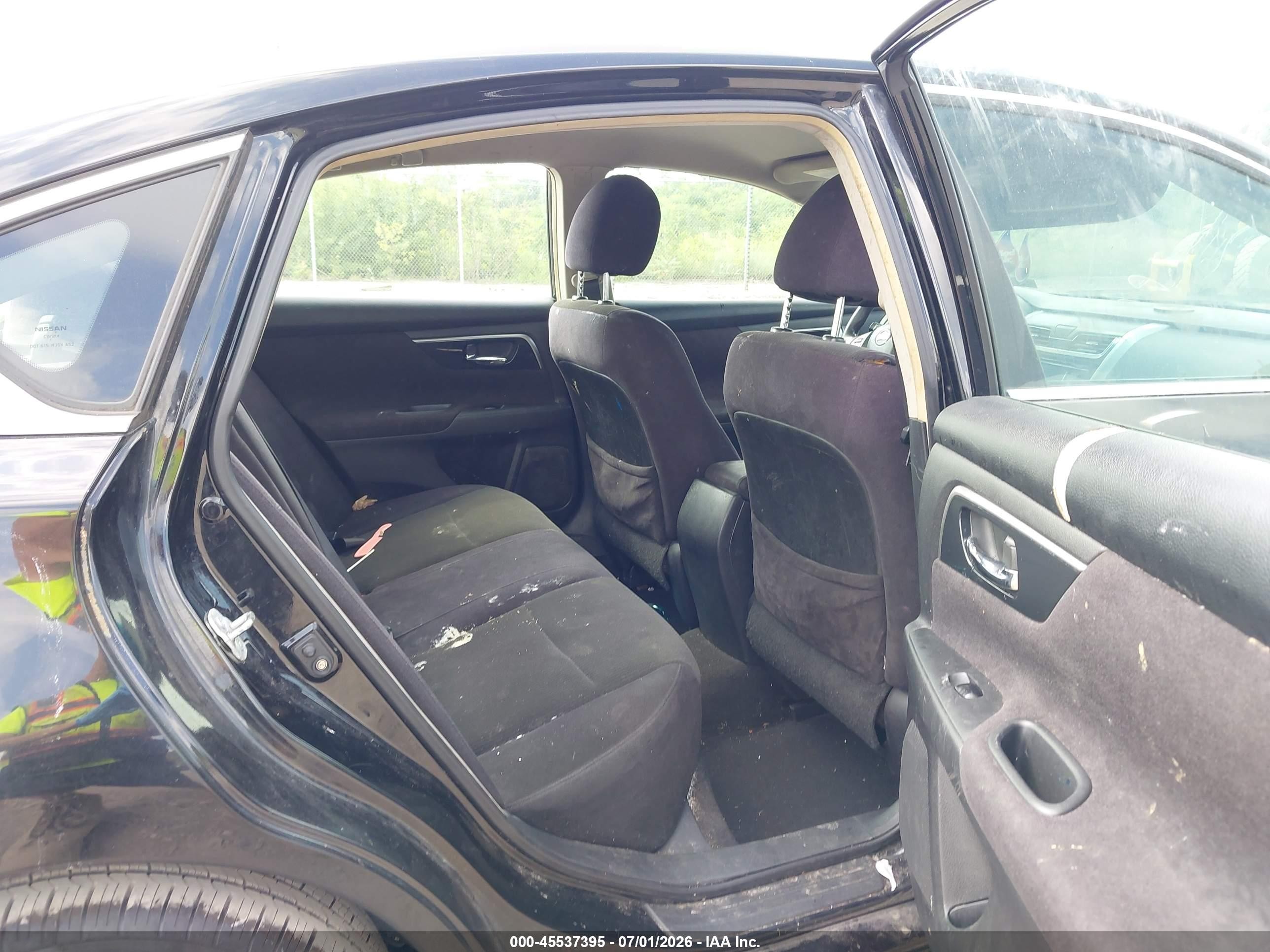 2013 Nissan Altima 2.5 S Black vin: 1N4AL3AP9DN560610