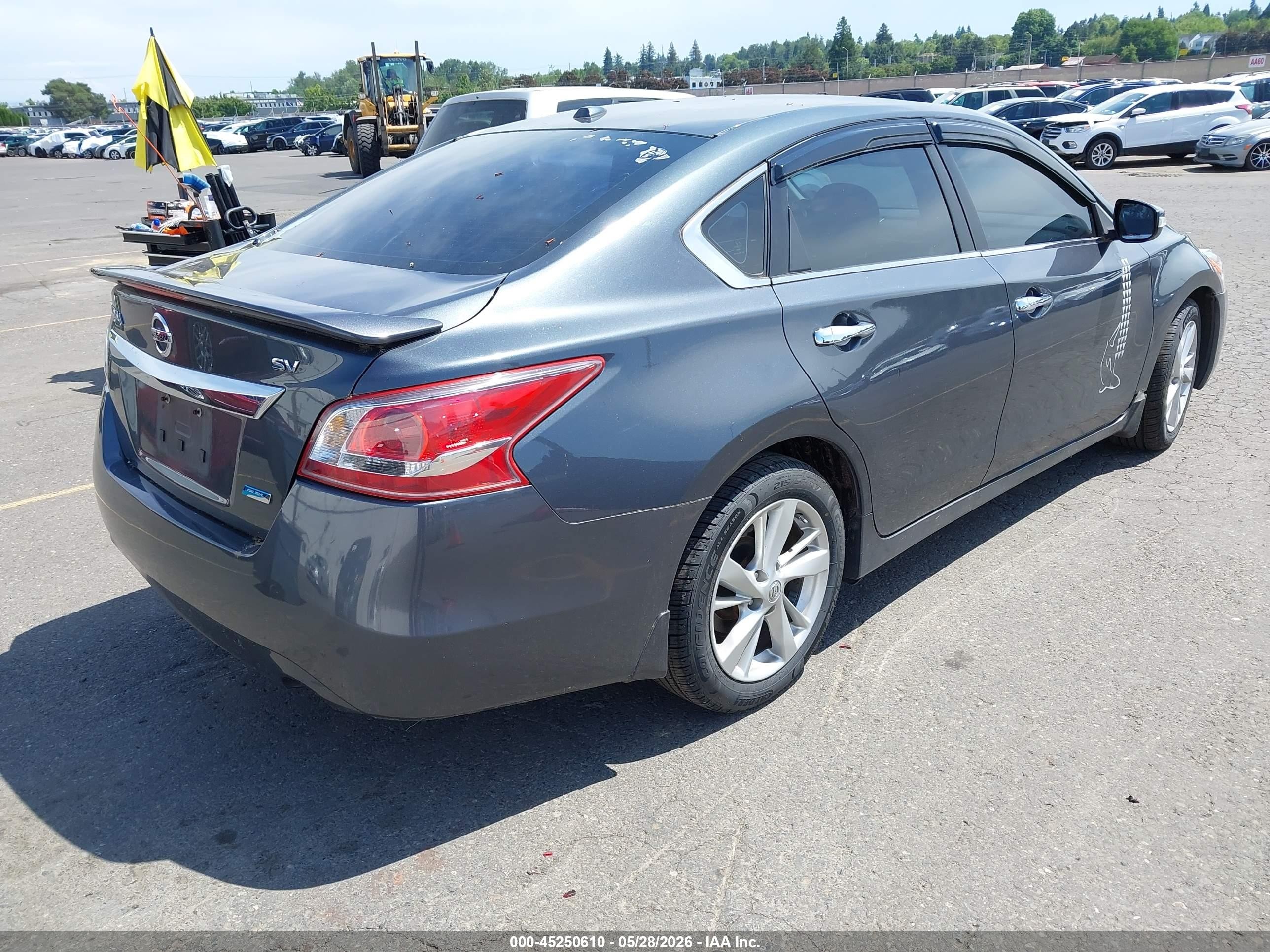 2013 Nissan Altima 2.5 Sv Серый vin: 1N4AL3AP9DN561661