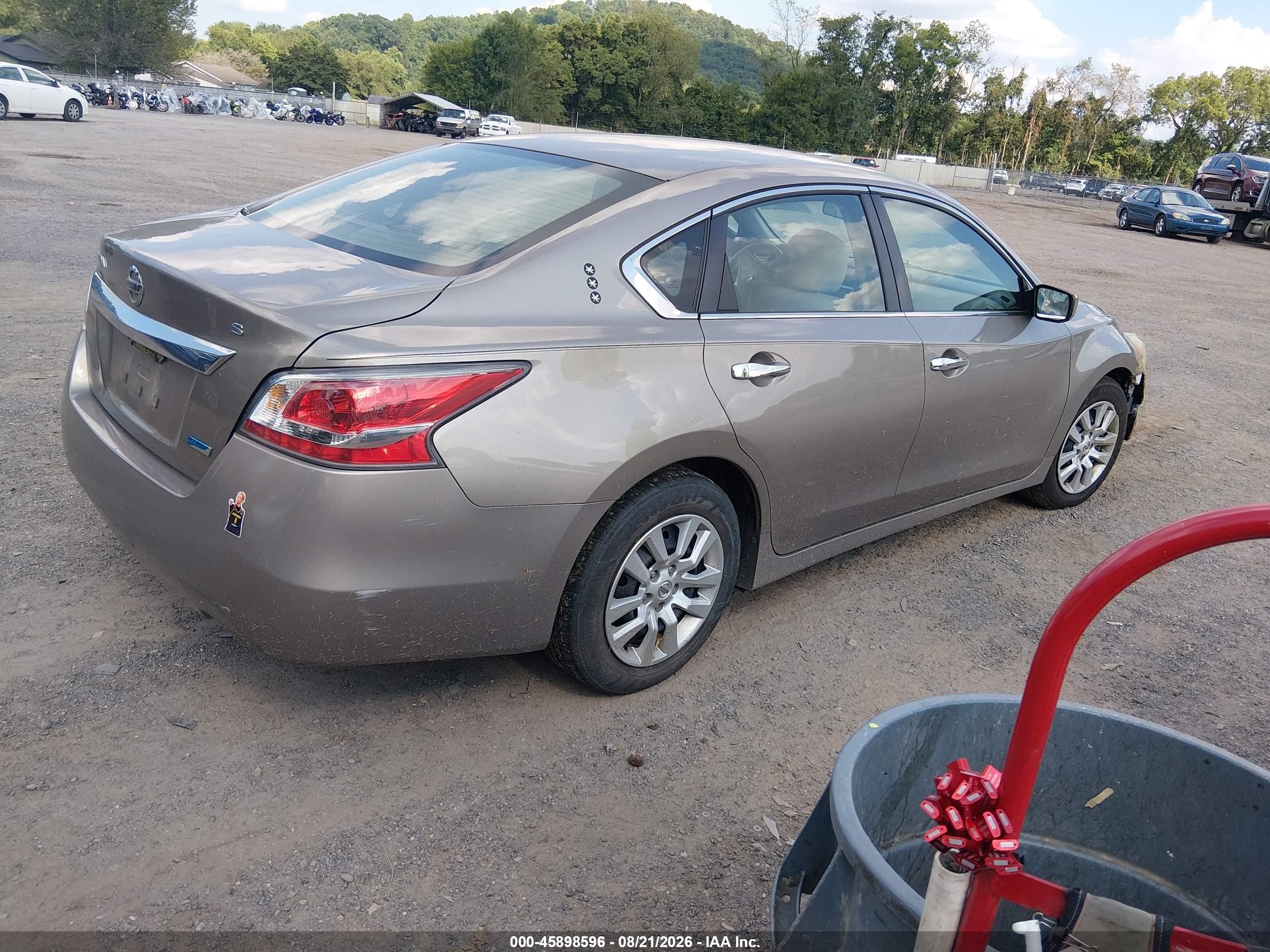 2014 Nissan Altima 2.5 S Tan vin: 1N4AL3AP9EC104104
