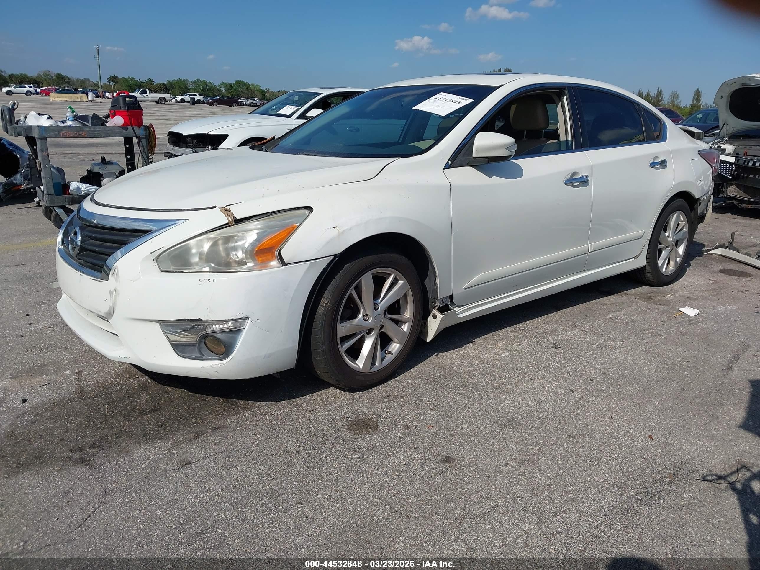 2014 Nissan Altima 2.5 Sl White vin: 1N4AL3AP9EC123705