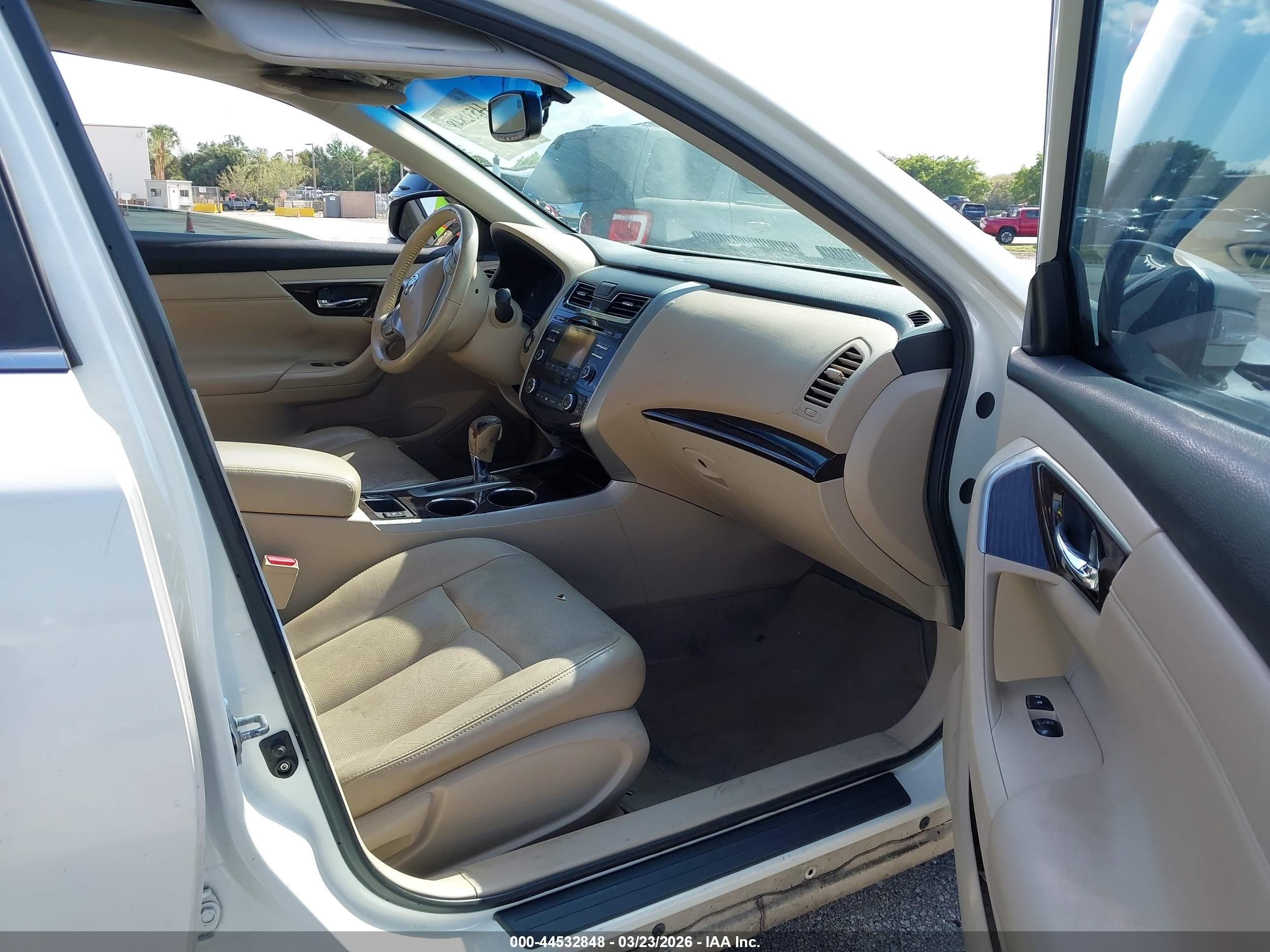 2014 Nissan Altima 2.5 Sl White vin: 1N4AL3AP9EC123705