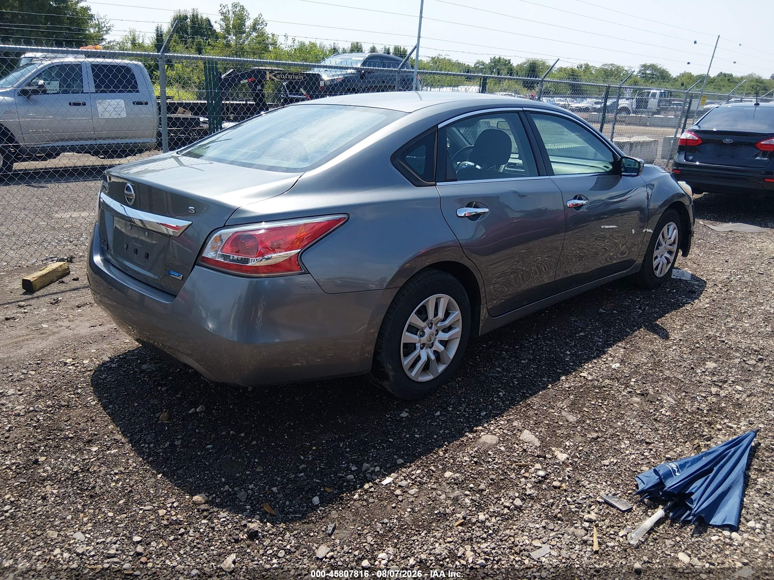 2014 Nissan Altima 2.5 S Gray vin: 1N4AL3AP9EC133263