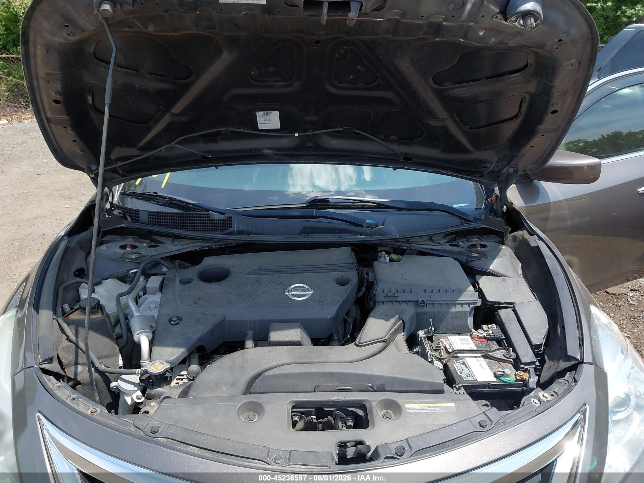 2014 Nissan Altima 2.5 S Beige vin: 1N4AL3AP9EC144165