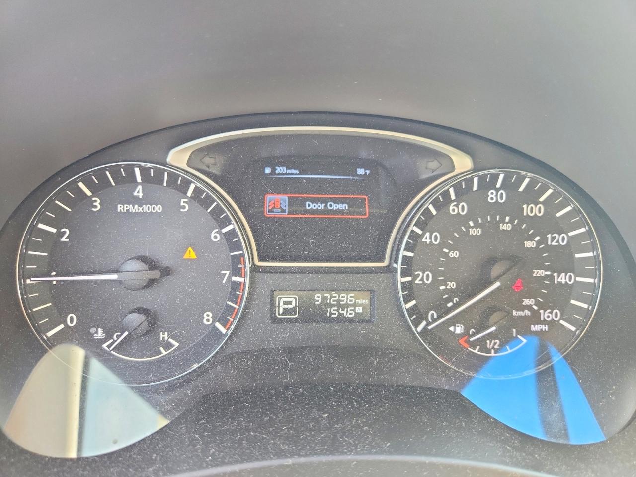 2014 Nissan Altima 2.5 S White vin: 1N4AL3AP9EC150368