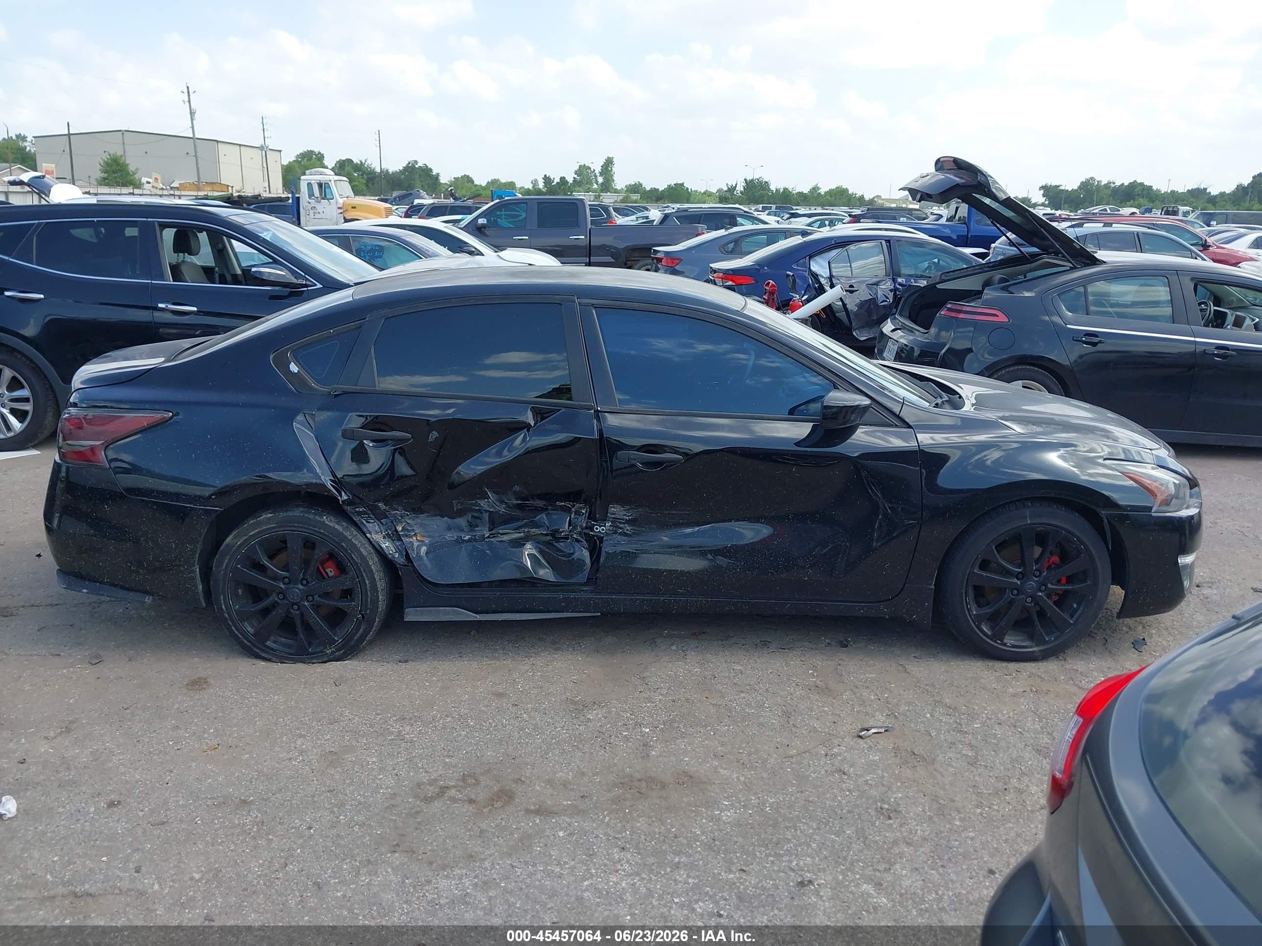 2014 Nissan Altima 2.5 S Black vin: 1N4AL3AP9EC152735