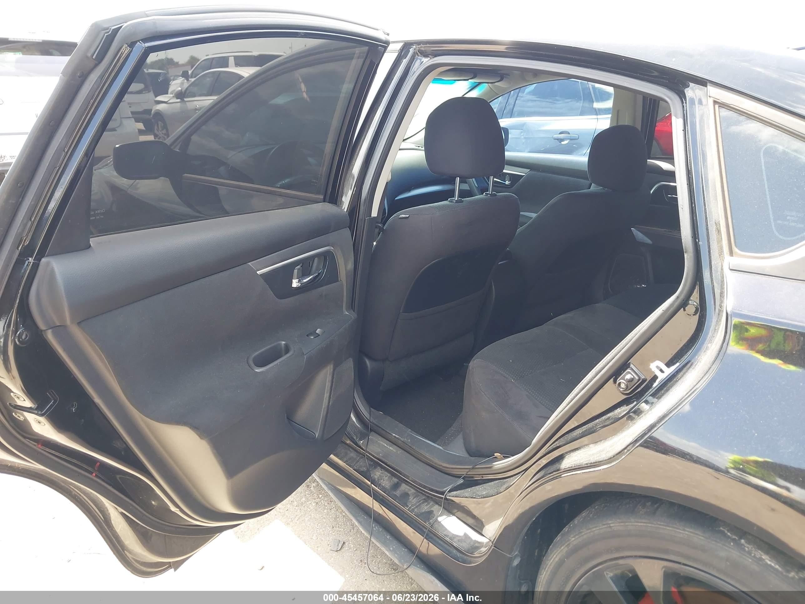 2014 Nissan Altima 2.5 S Black vin: 1N4AL3AP9EC152735