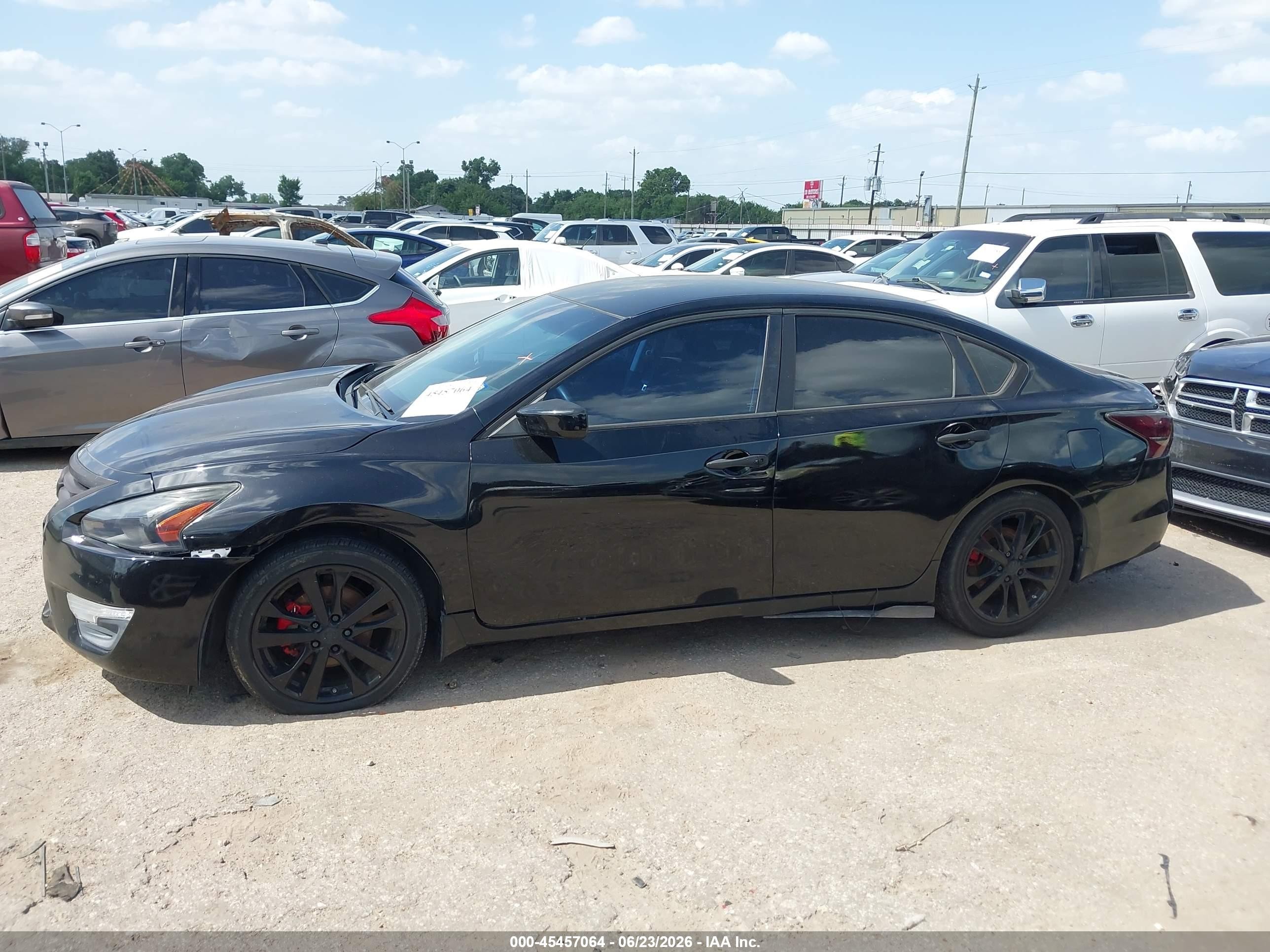 2014 Nissan Altima 2.5 S Black vin: 1N4AL3AP9EC152735