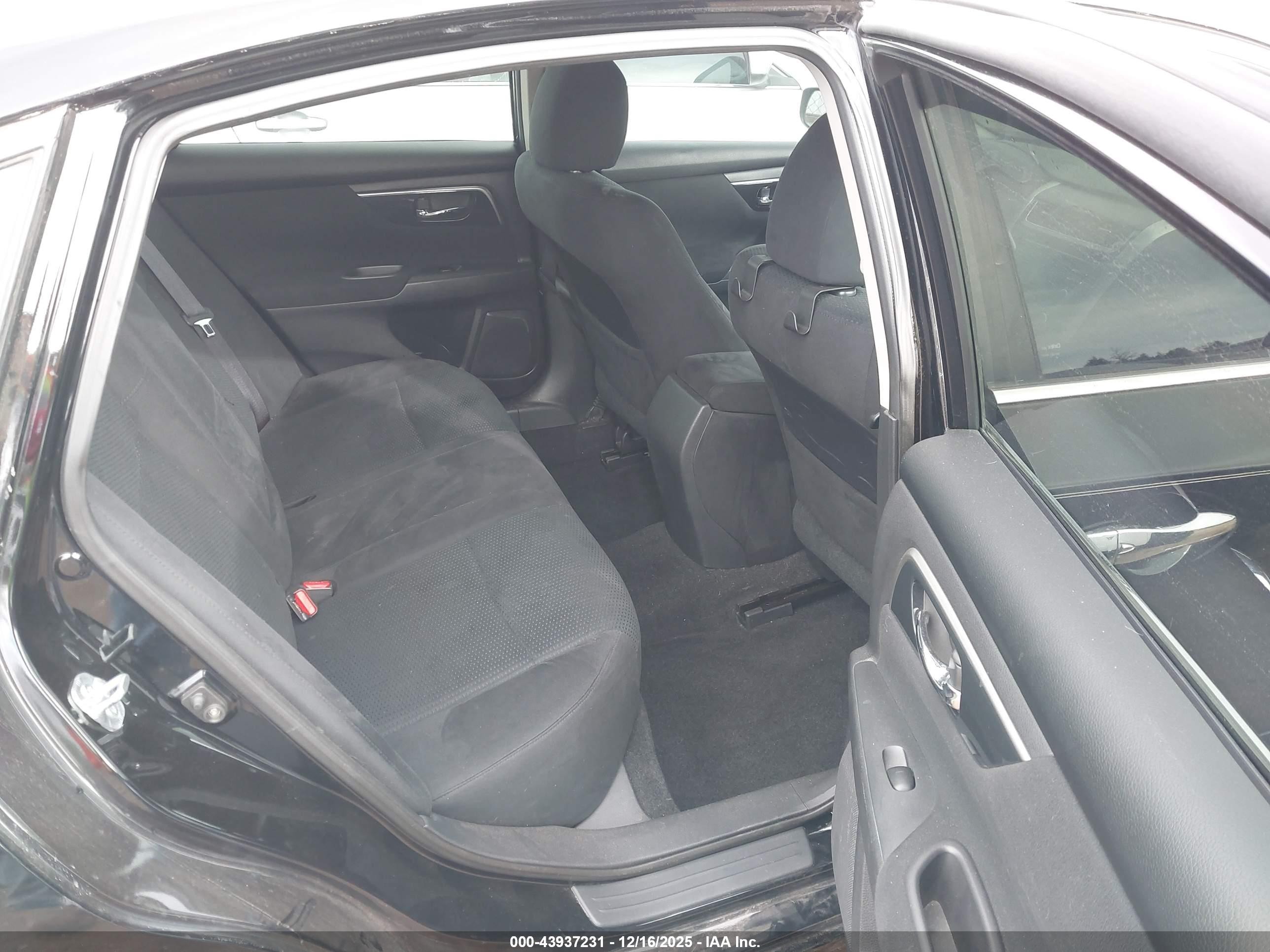 2014 Nissan Altima 2.5 Sv Black vin: 1N4AL3AP9EC175352