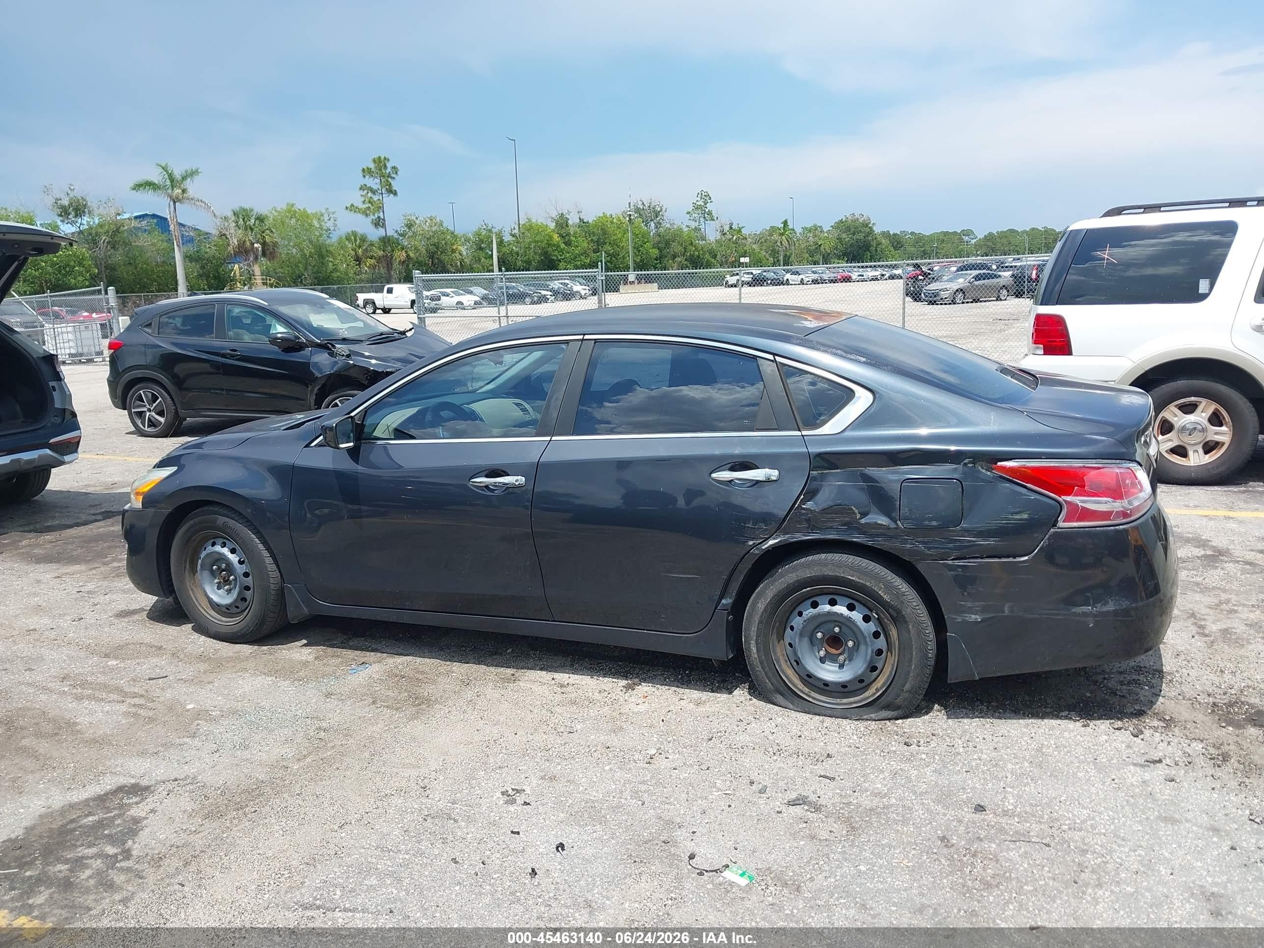 2014 Nissan Altima 2.5 S Gray vin: 1N4AL3AP9EC177795
