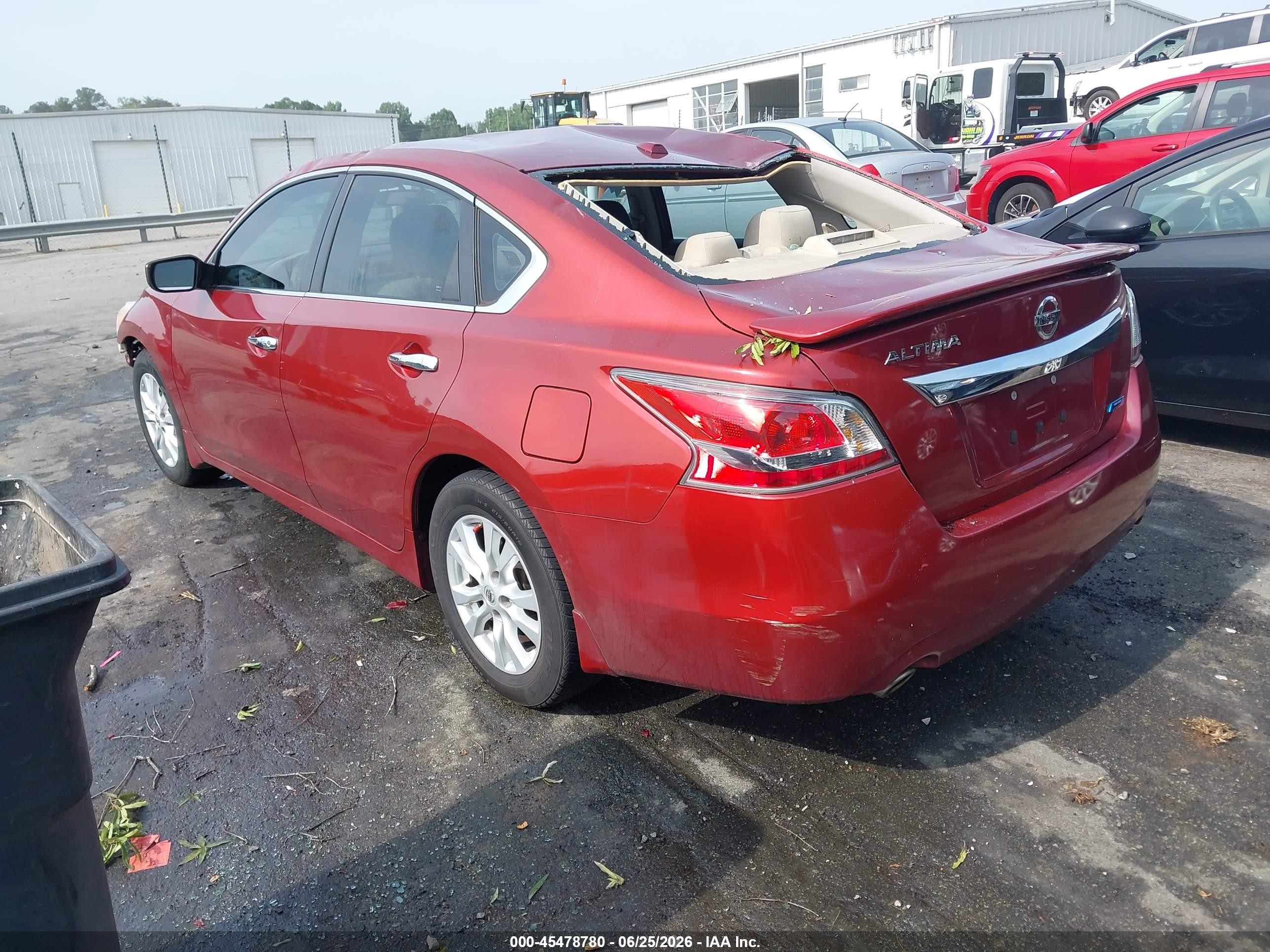 2014 Nissan Altima 2.5 S Красный vin: 1N4AL3AP9EC177943