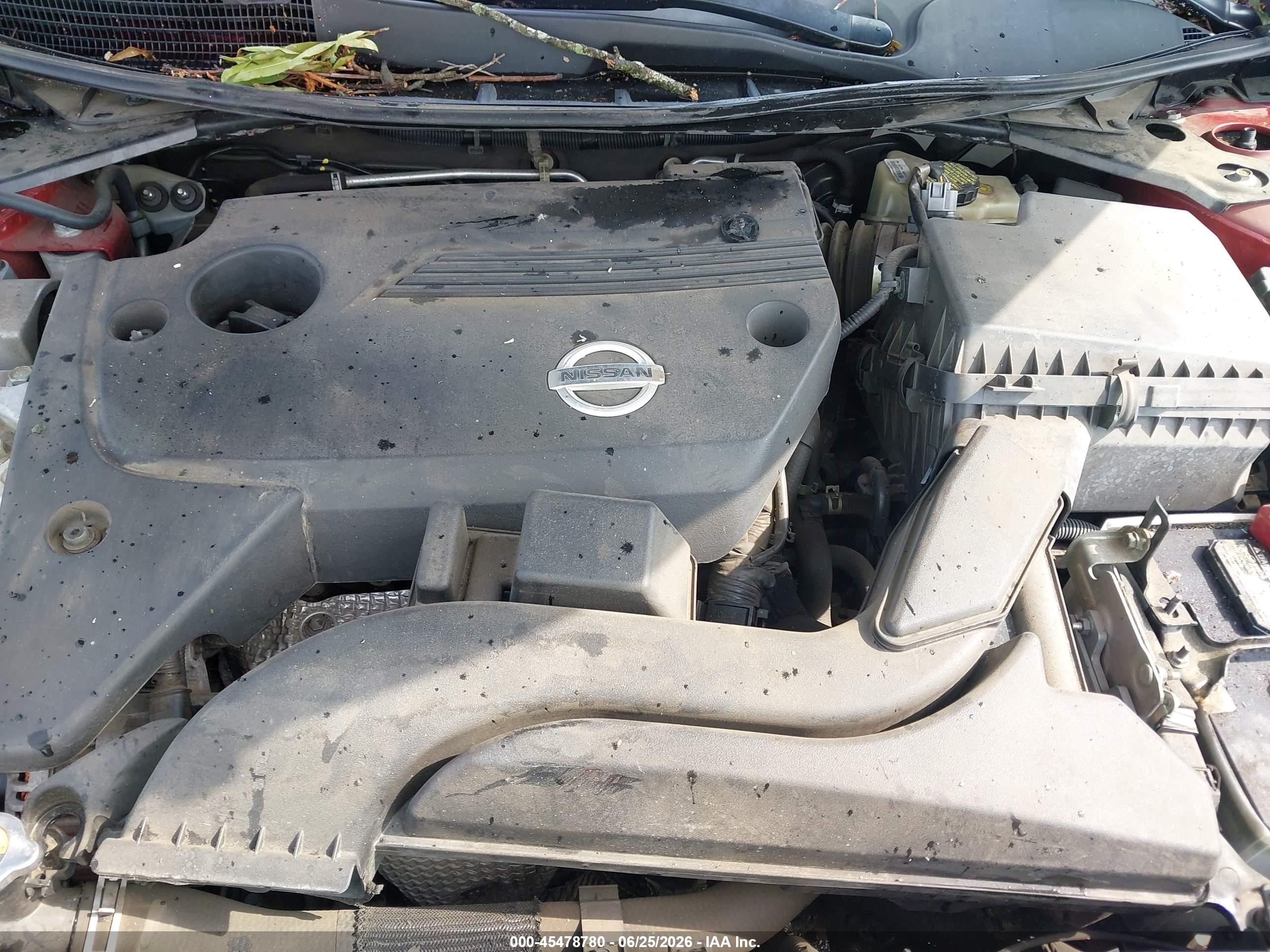 2014 Nissan Altima 2.5 S Красный vin: 1N4AL3AP9EC177943