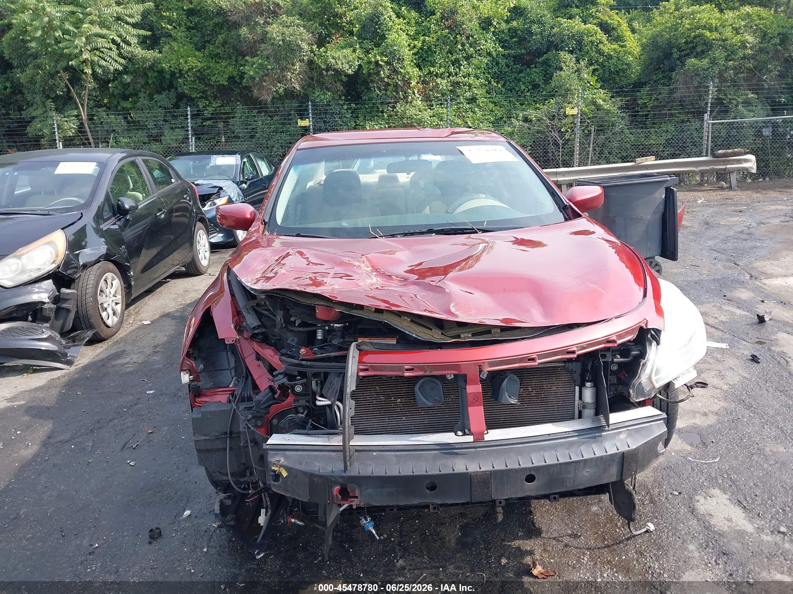 2014 Nissan Altima 2.5 S Красный vin: 1N4AL3AP9EC177943