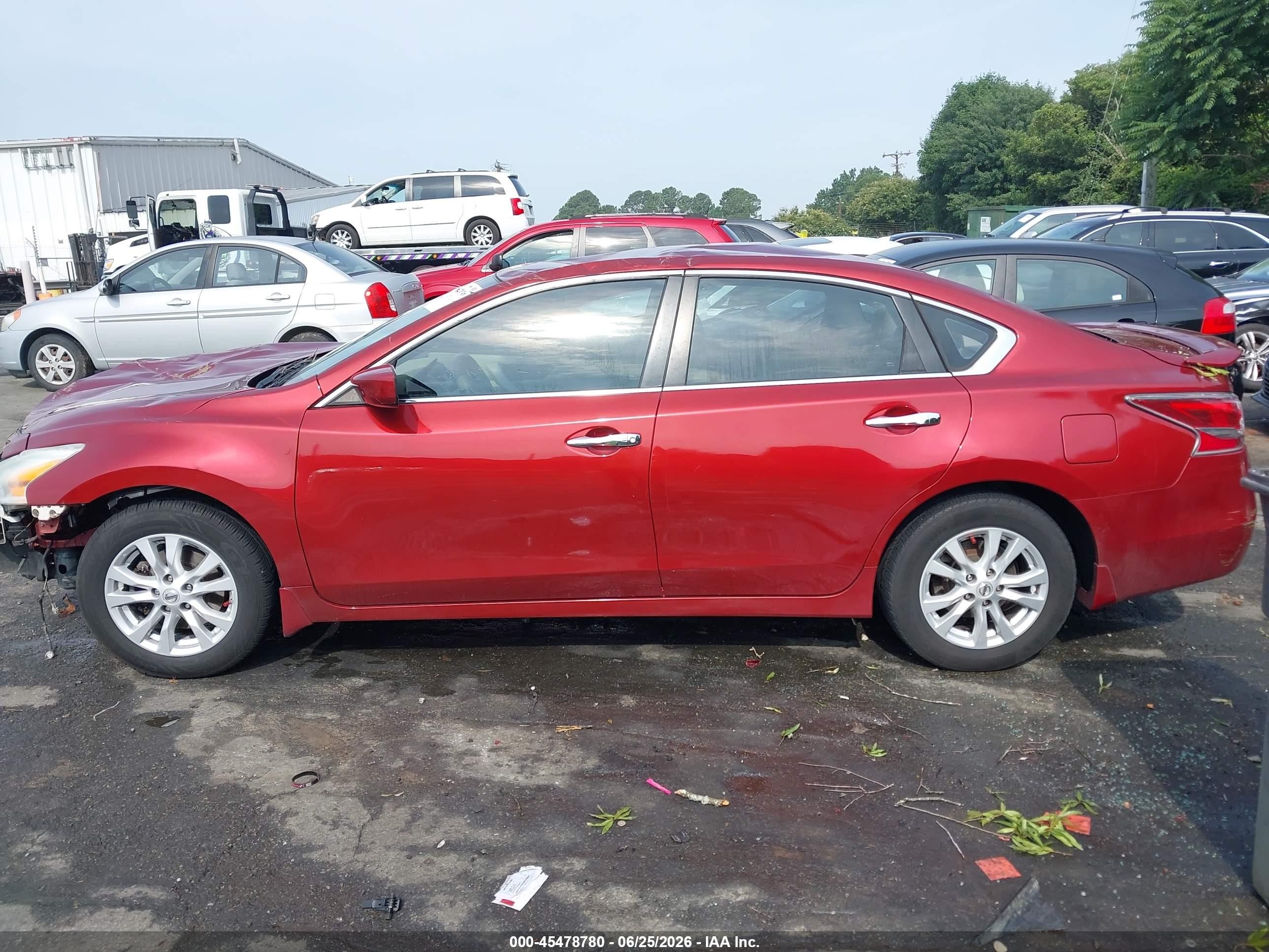 2014 Nissan Altima 2.5 S Красный vin: 1N4AL3AP9EC177943
