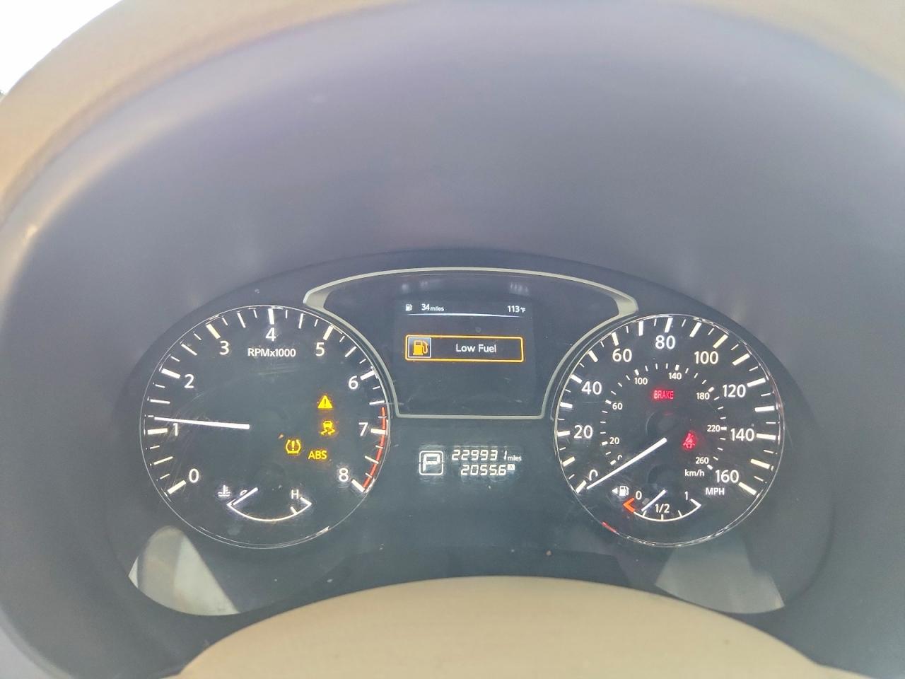 2014 Nissan Altima 2.5 S White vin: 1N4AL3AP9EC179918