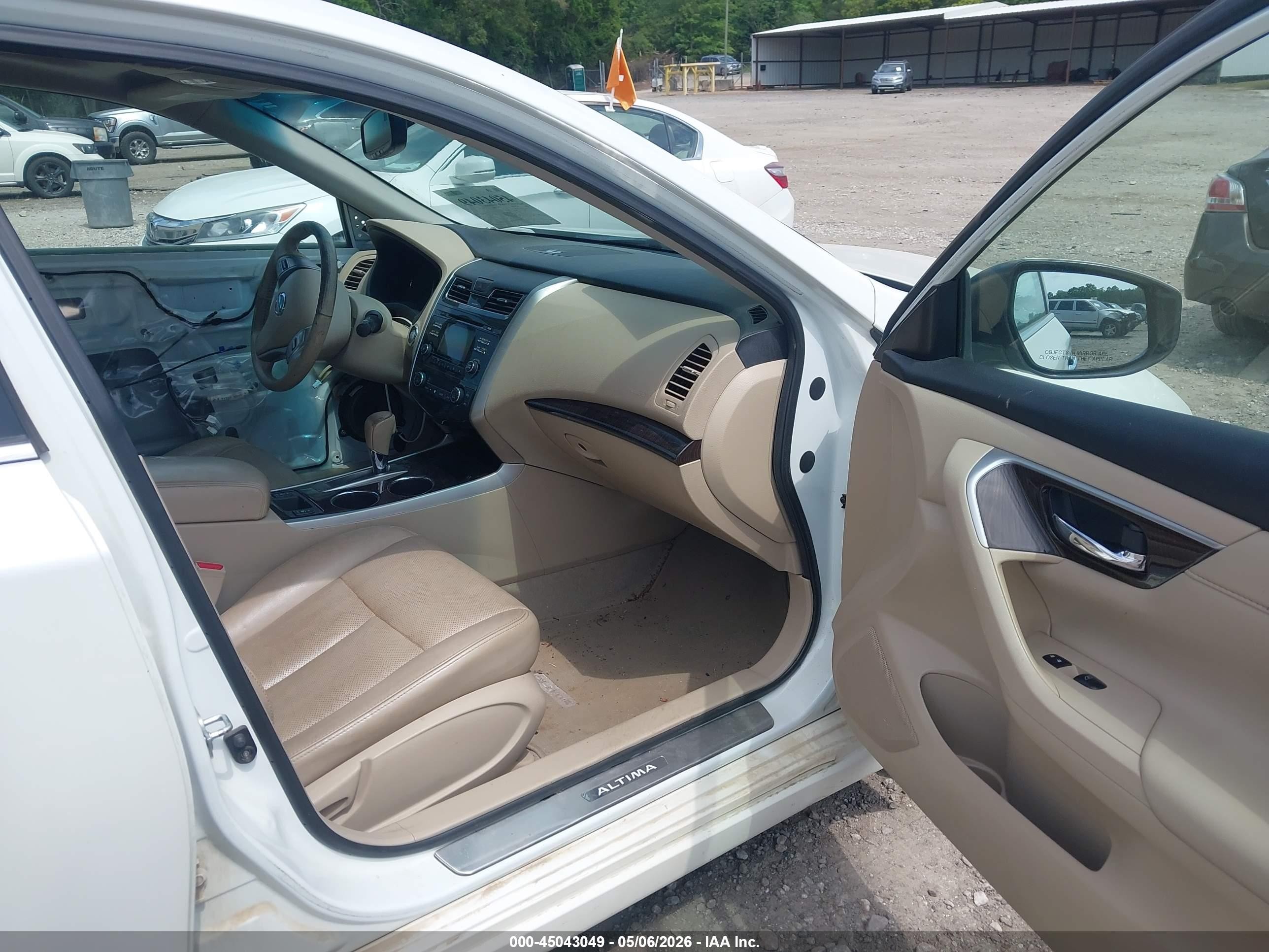 2014 Nissan Altima 2.5 Sl White vin: 1N4AL3AP9EC182592