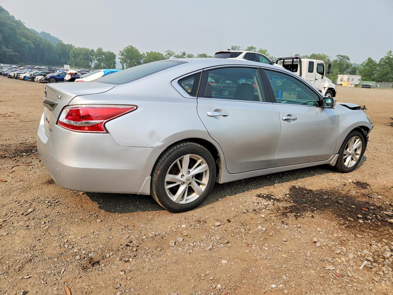 2014 Nissan Altima 2.5 Sv Silver vin: 1N4AL3AP9EC185153