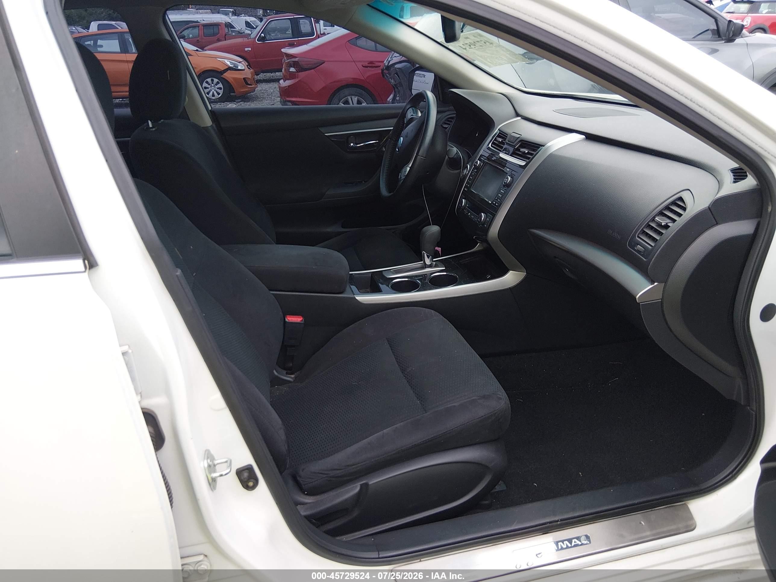 2014 Nissan Altima 2.5 Sv Белый vin: 1N4AL3AP9EC194631