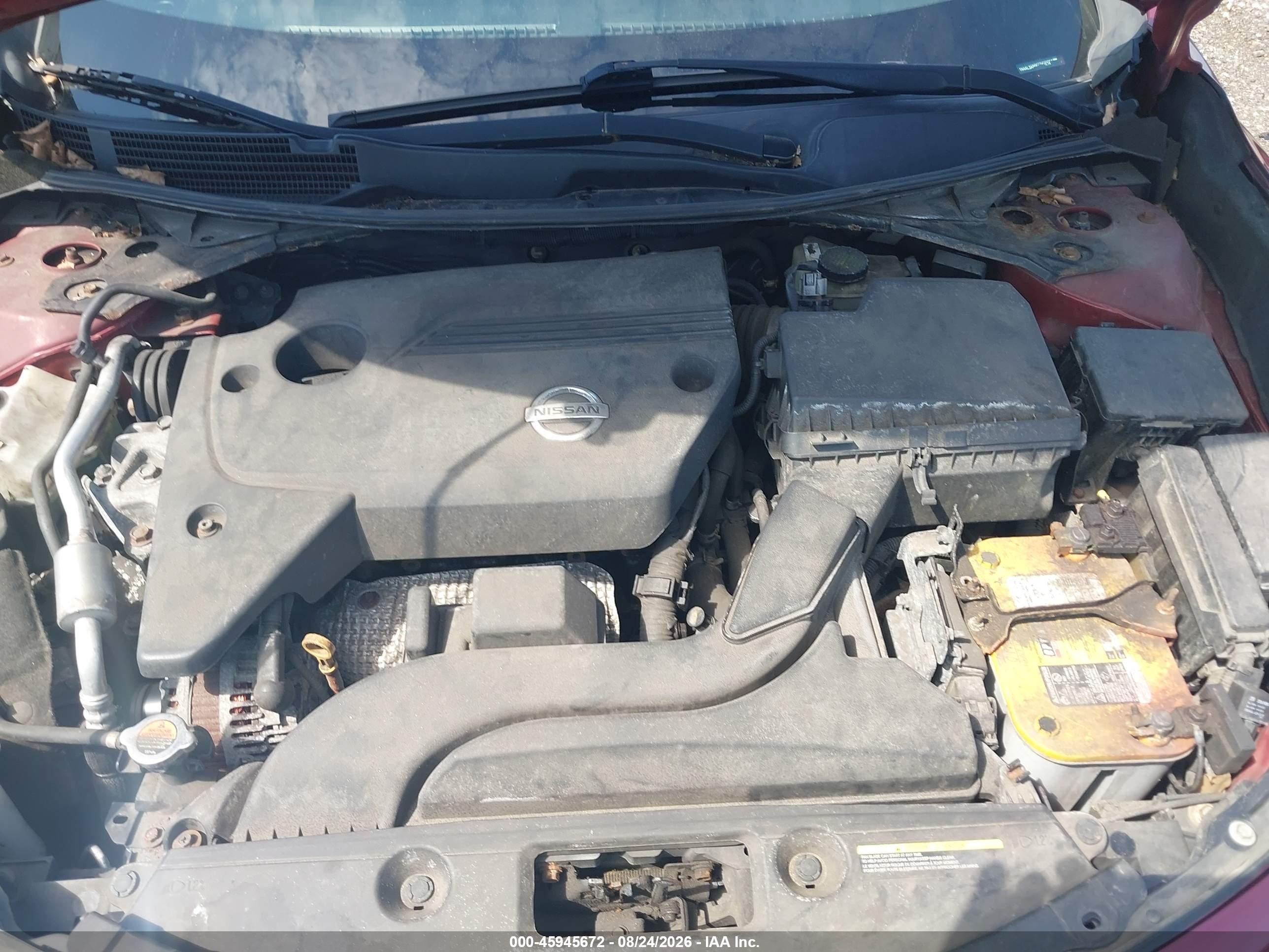 2014 Nissan Altima 2.5 S Red vin: 1N4AL3AP9EC281624