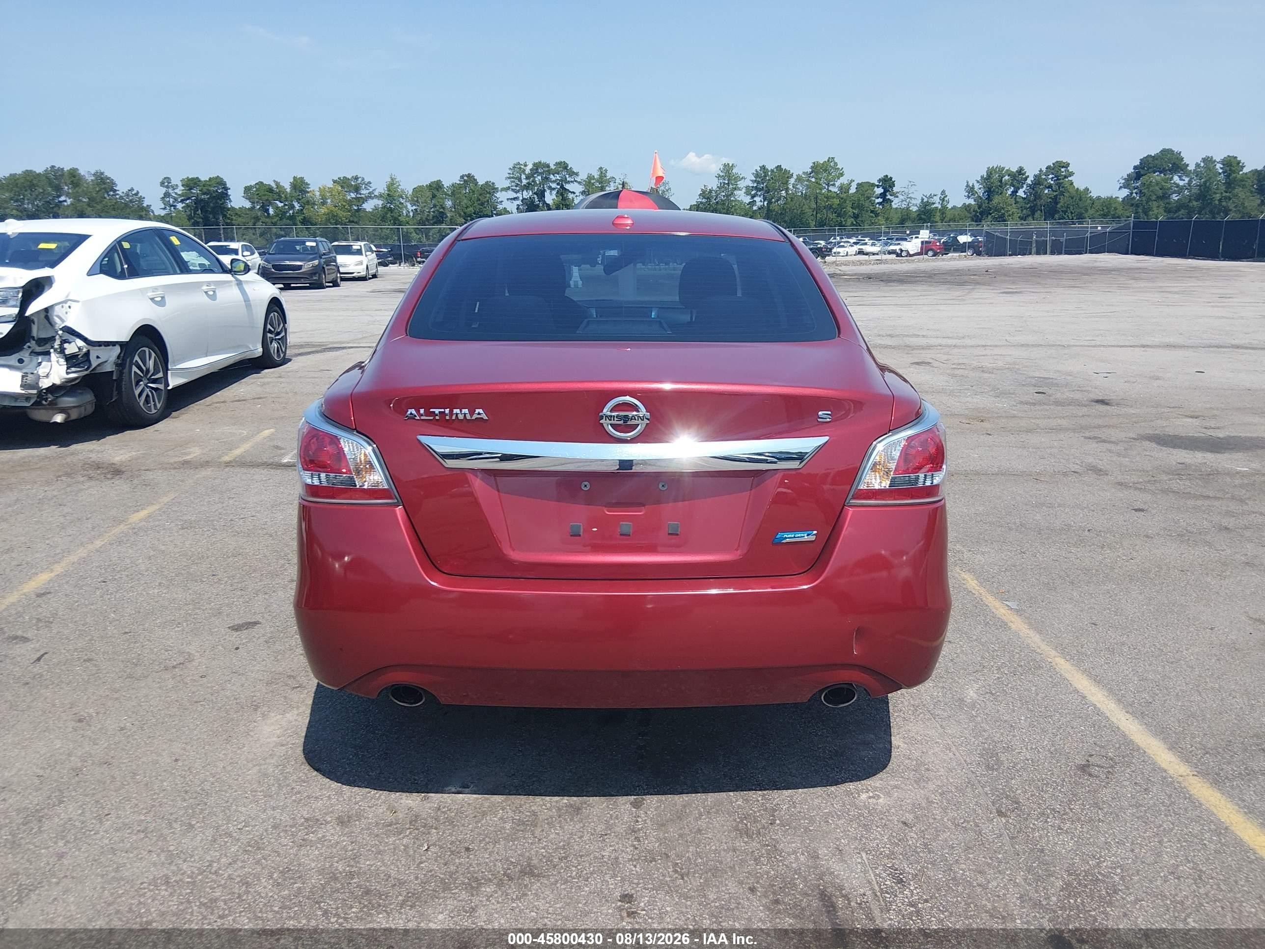 2014 Nissan Altima 2.5 S Красный vin: 1N4AL3AP9EC412017