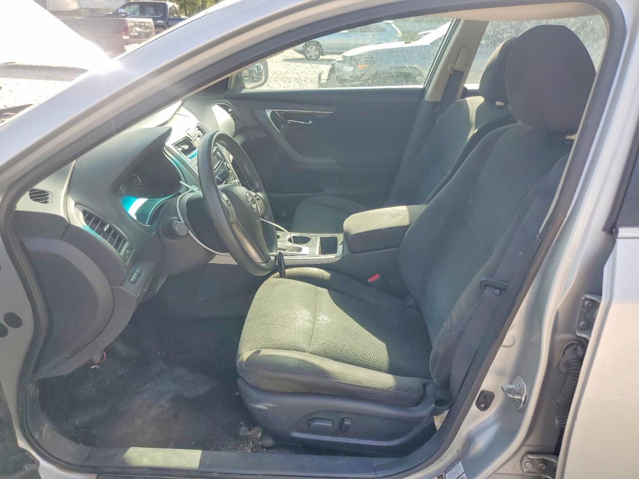 2014 Nissan Altima 2.5/s/sv/sl Silver vin: 1N4AL3AP9EN211769