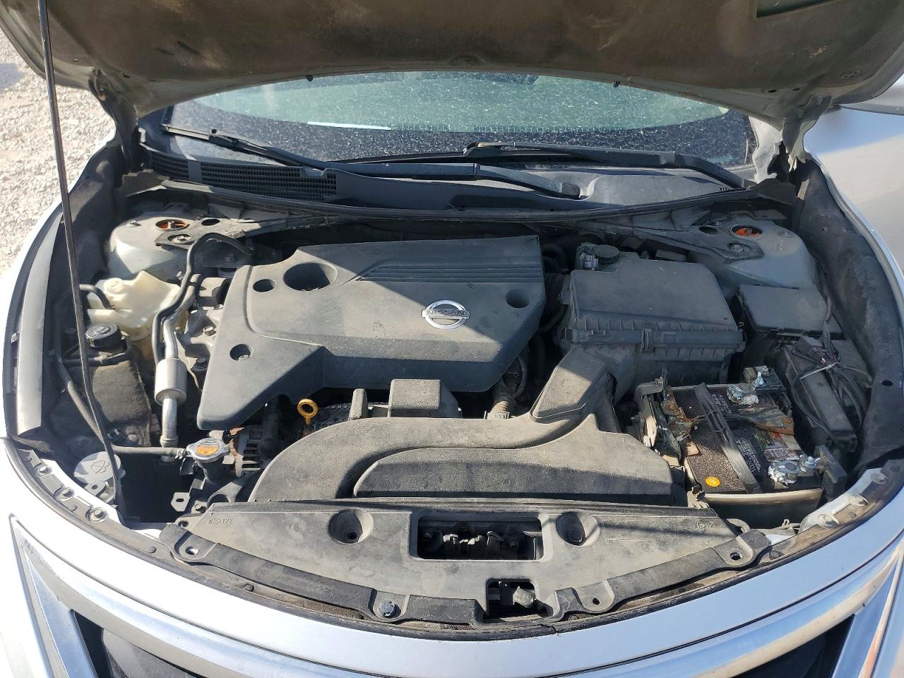 2014 Nissan Altima 2.5/s/sv/sl Silver vin: 1N4AL3AP9EN211769