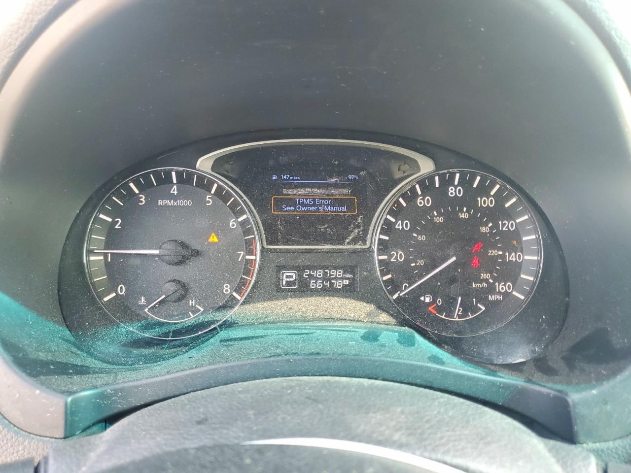 2014 Nissan Altima 2.5/s/sv/sl Silver vin: 1N4AL3AP9EN211769