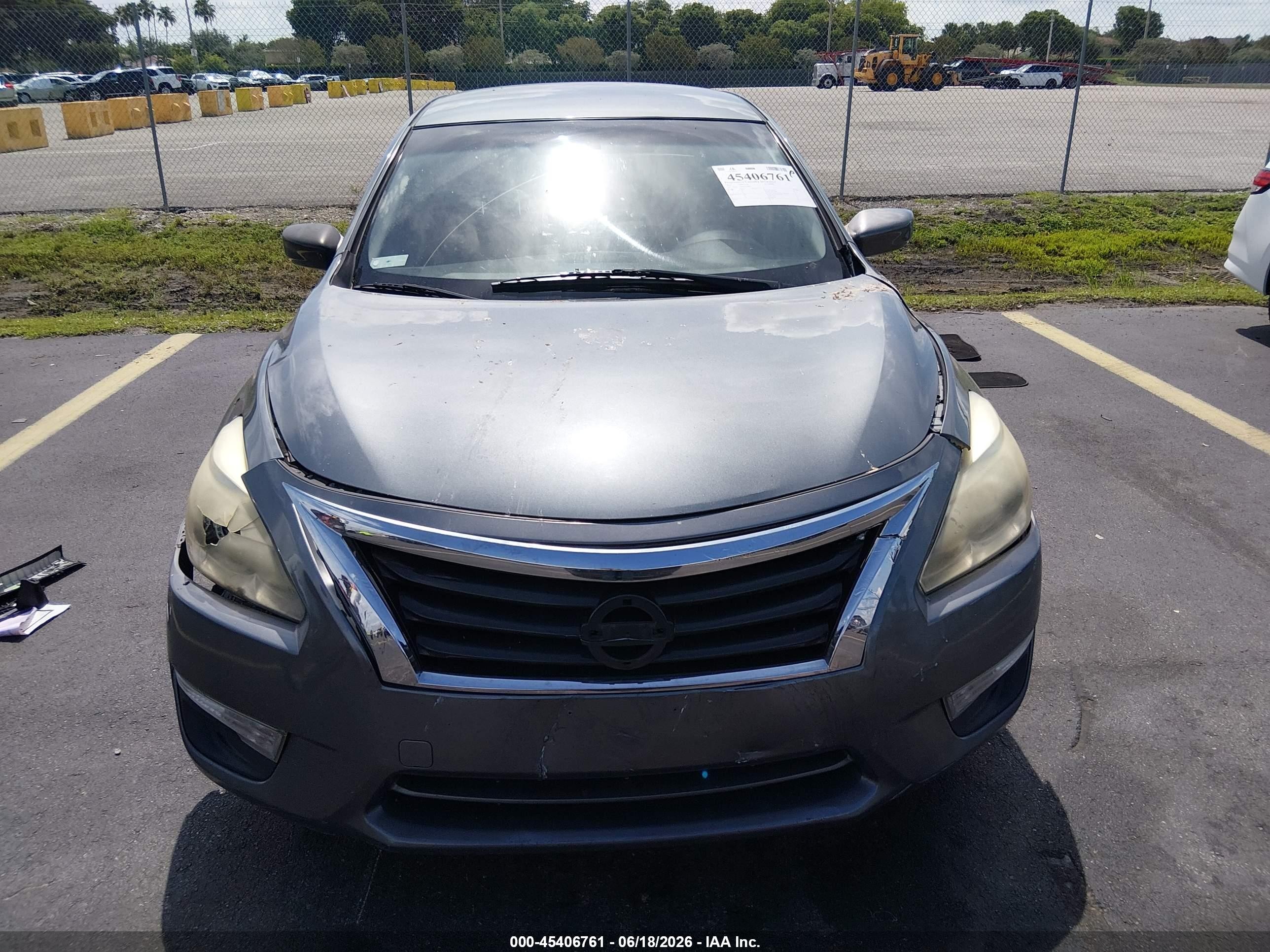 2014 Nissan Altima 2.5 S Gray vin: 1N4AL3AP9EN219483