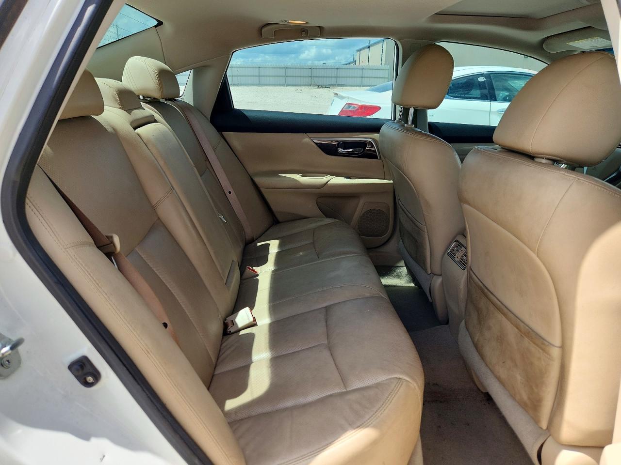 2014 Nissan Altima 2.5 Sl White vin: 1N4AL3AP9EN240639