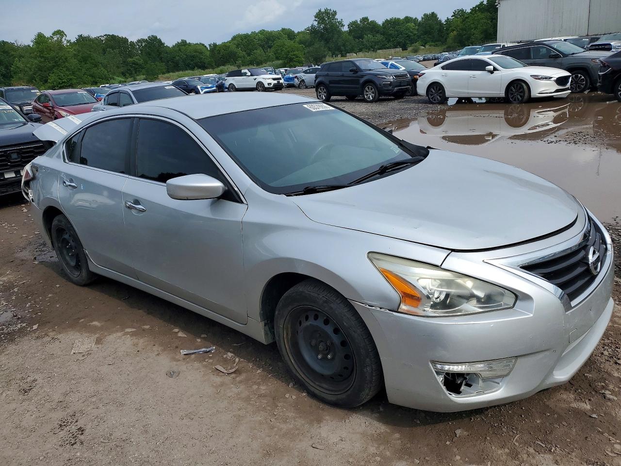 2014 Nissan Altima 2.5 S Silver vin: 1N4AL3AP9EN253231