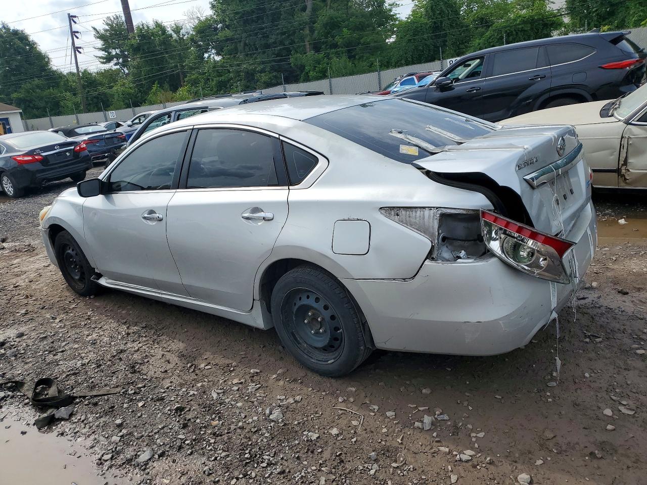 2014 Nissan Altima 2.5 S Silver vin: 1N4AL3AP9EN253231