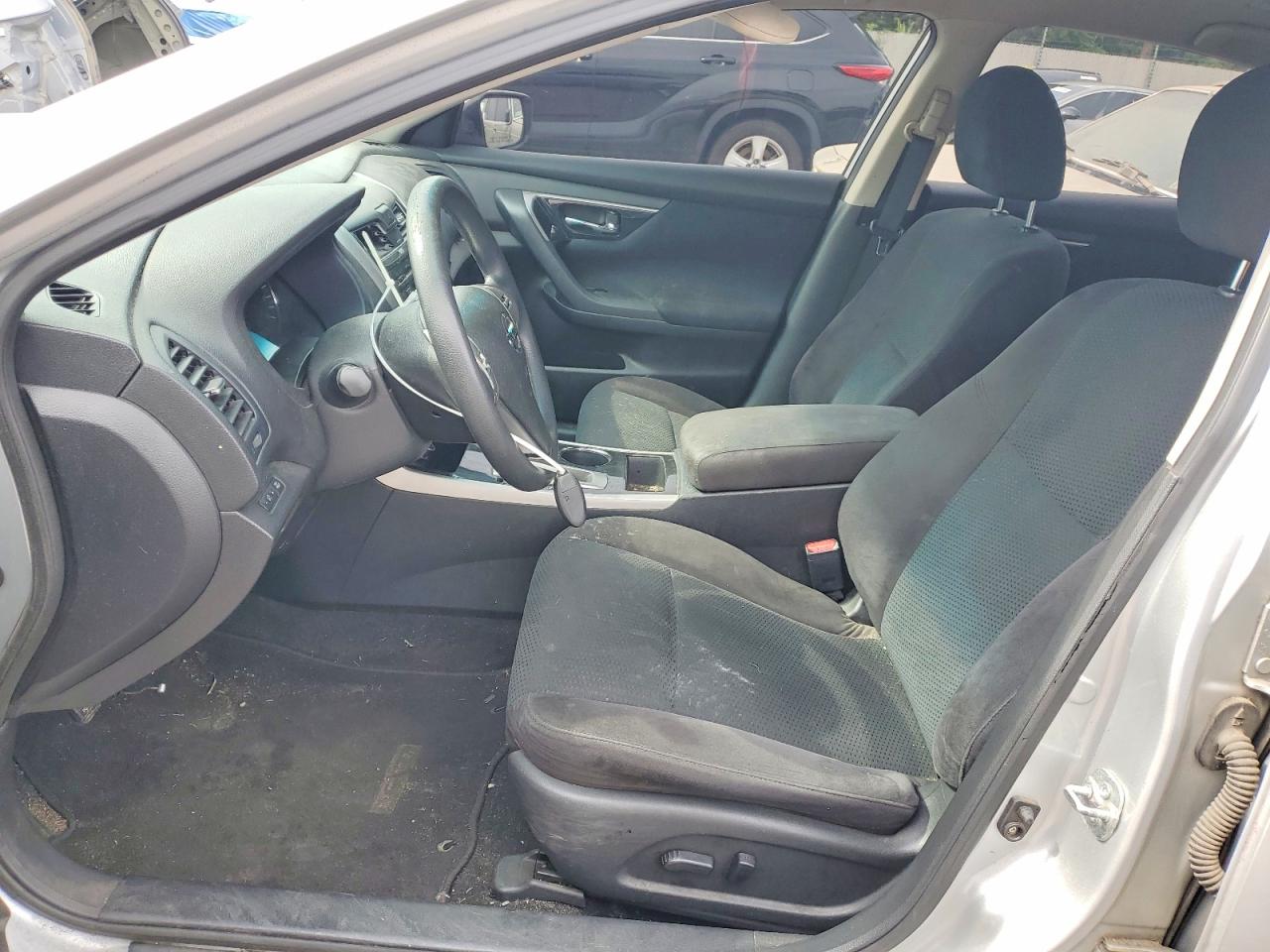 2014 Nissan Altima 2.5 S Silver vin: 1N4AL3AP9EN253231