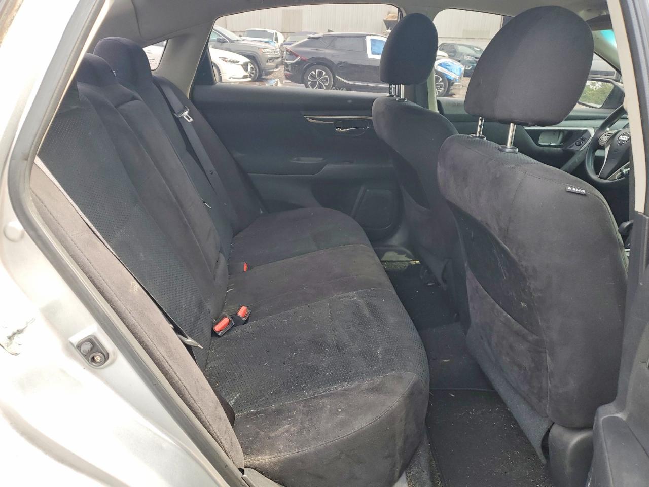 2014 Nissan Altima 2.5 S Silver vin: 1N4AL3AP9EN253231