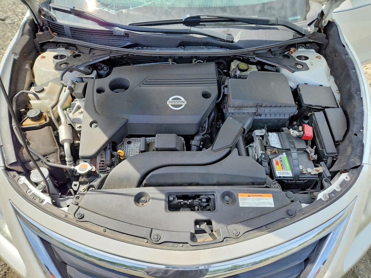 2014 Nissan Altima 2.5 S White vin: 1N4AL3AP9EN259627