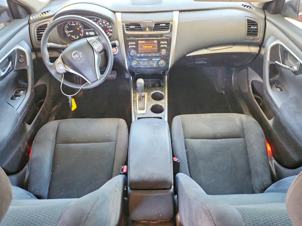 2014 Nissan Altima 2.5 S Red vin: 1N4AL3AP9EN259952