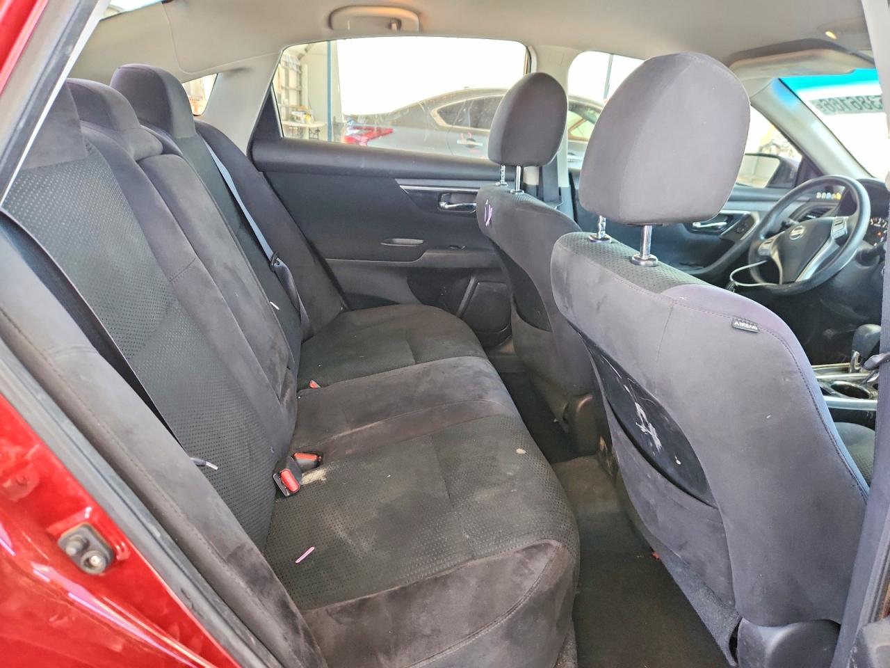 2014 Nissan Altima 2.5 S Red vin: 1N4AL3AP9EN259952