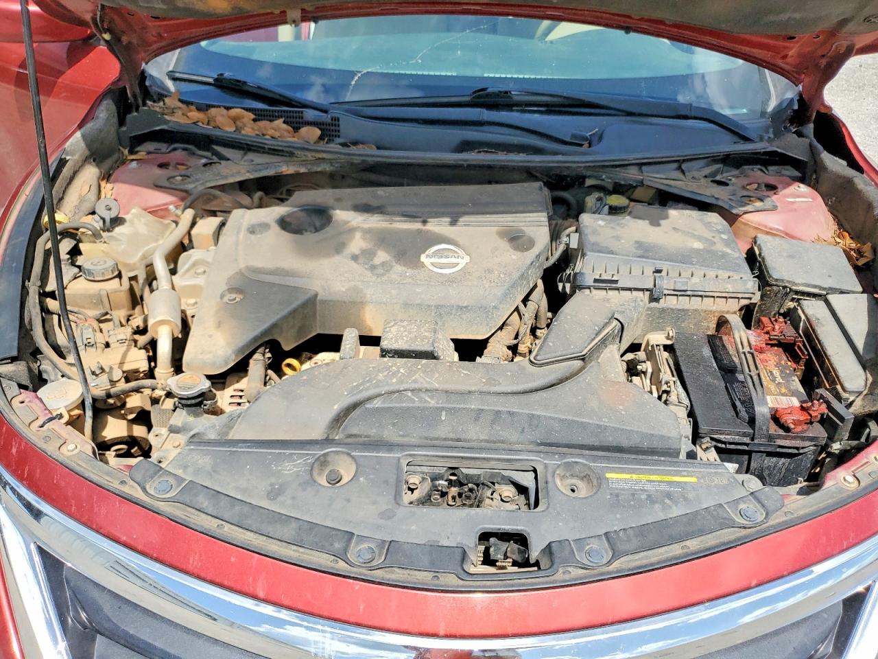 2014 Nissan Altima 2.5 S Red vin: 1N4AL3AP9EN351367