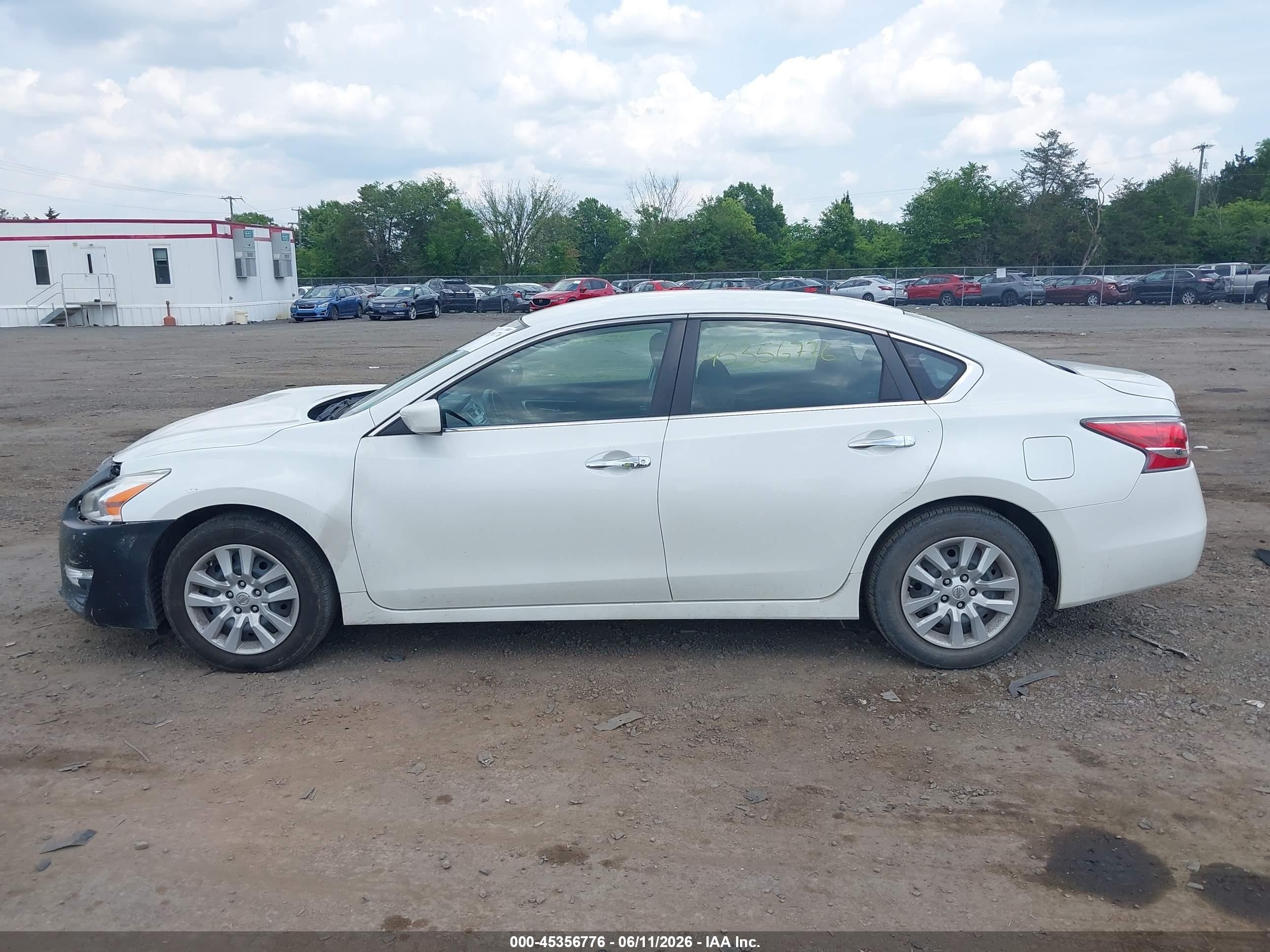 2014 Nissan Altima 2.5/2.5 S/2.5 Sl/2.5 Sv White vin: 1N4AL3AP9EN355189