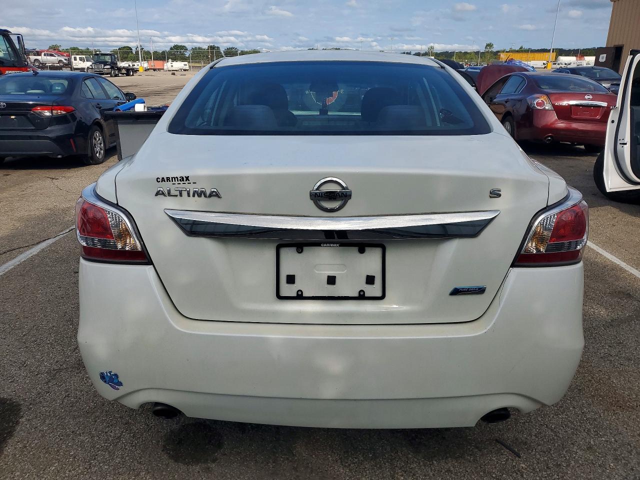 2014 Nissan Altima 2.5 S Белый vin: 1N4AL3AP9EN356942