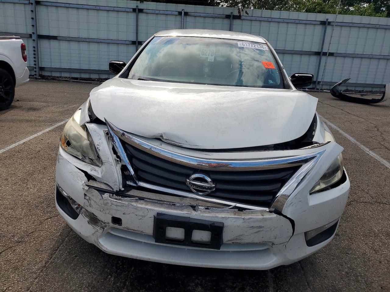 2014 Nissan Altima 2.5 S Белый vin: 1N4AL3AP9EN356942