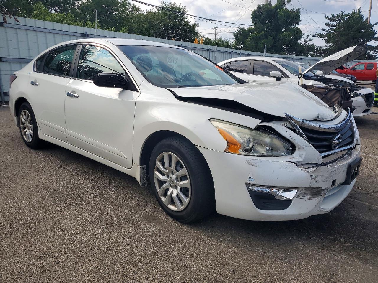 2014 Nissan Altima 2.5 S Белый vin: 1N4AL3AP9EN356942