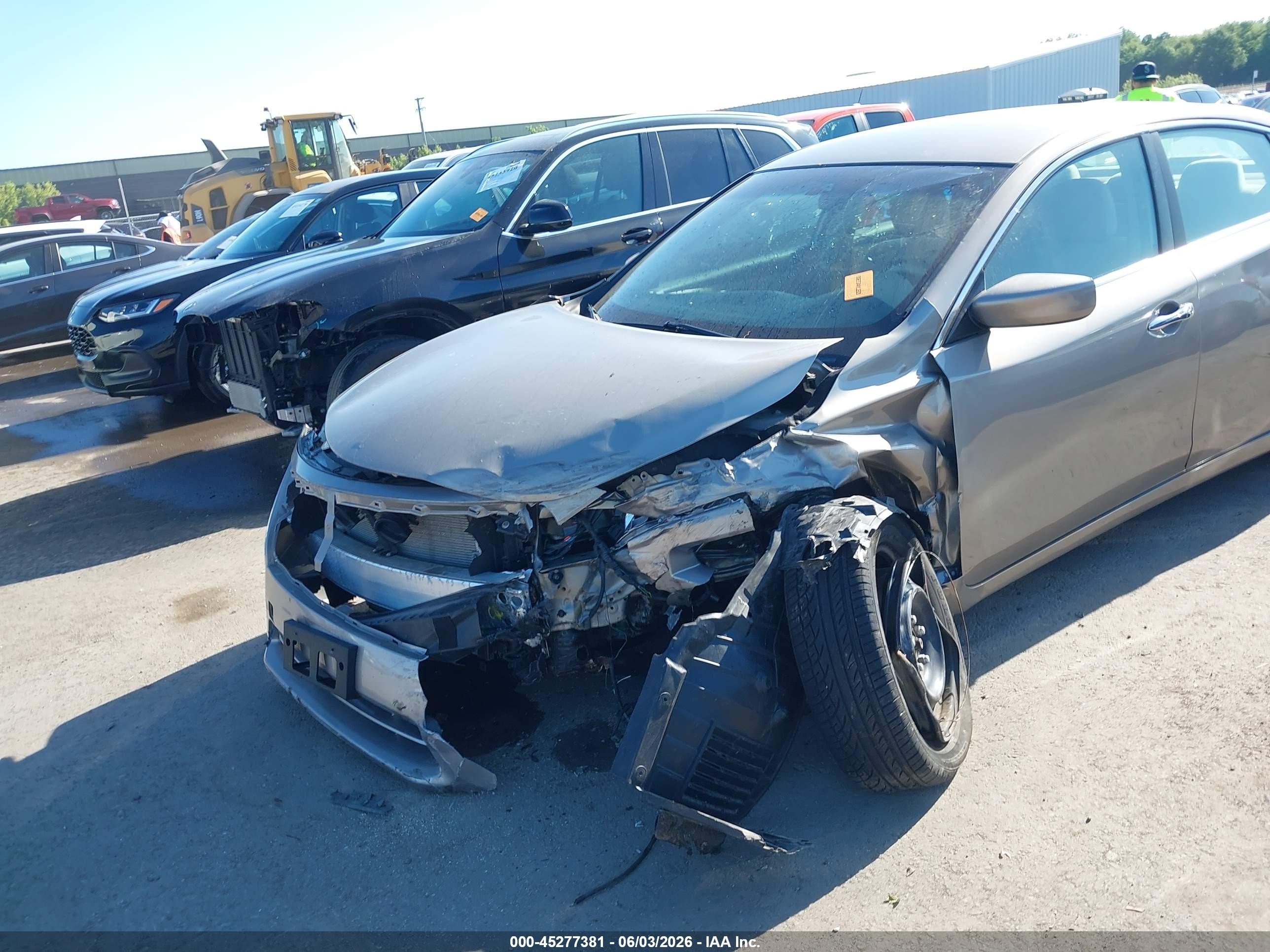 2014 Nissan Altima 2.5 S Бежевый vin: 1N4AL3AP9EN385227